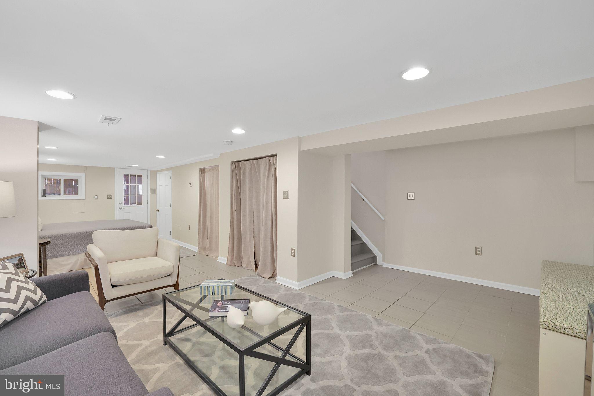 COLUMBIA HEIGHTS - Residential