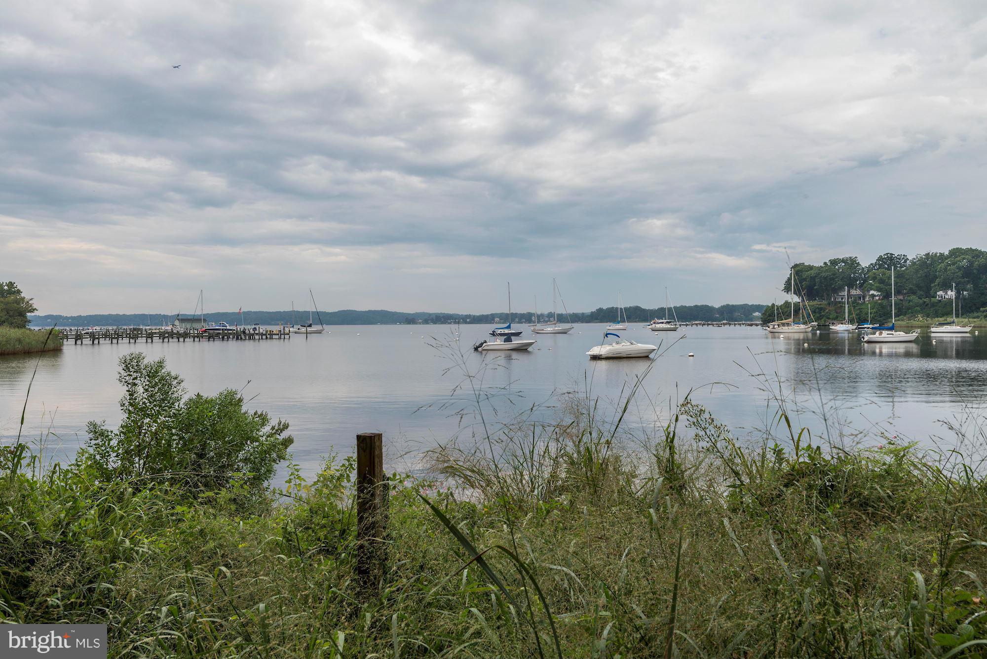 OLDE SEVERNA PARK - Residential