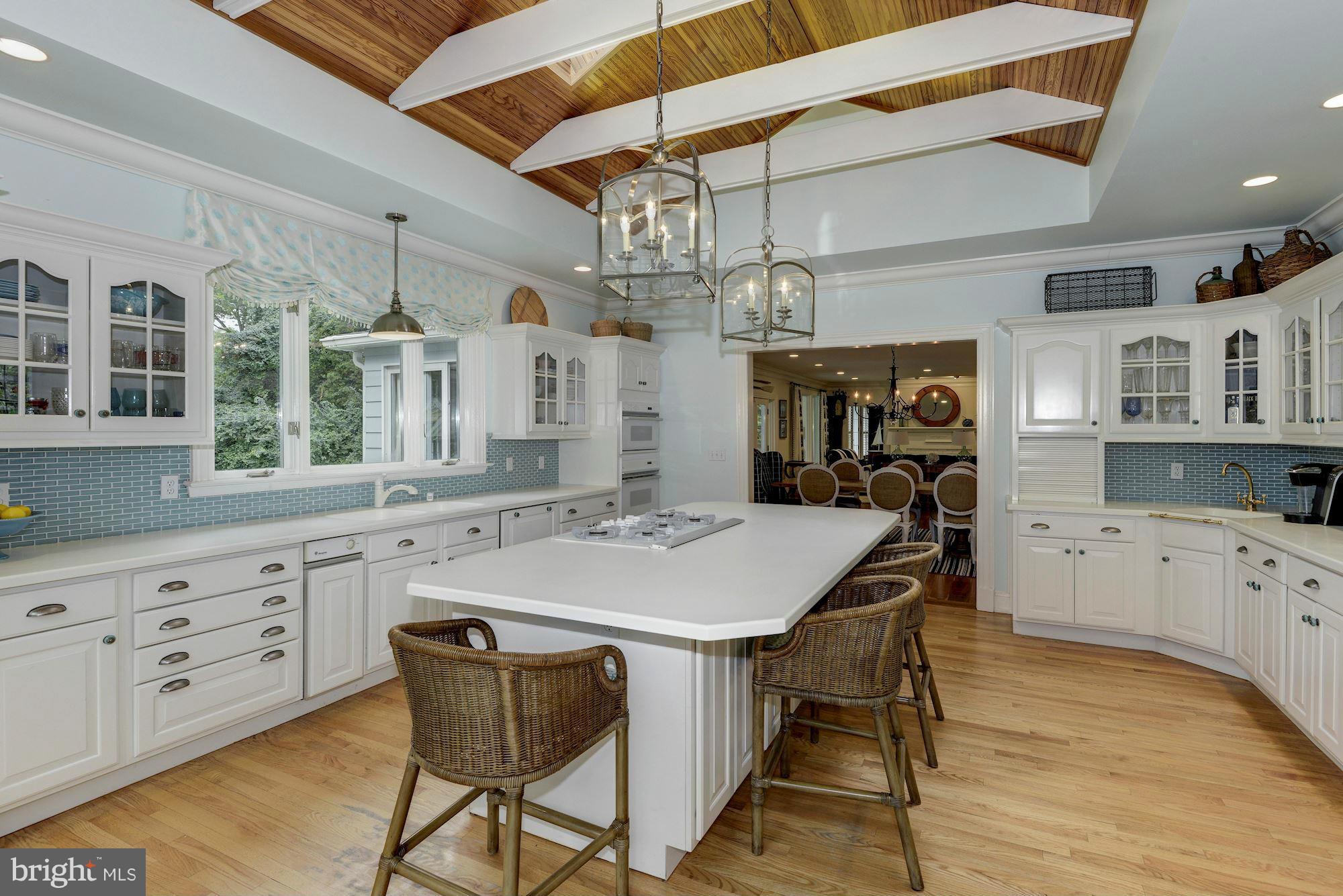 OLDE SEVERNA PARK - Residential