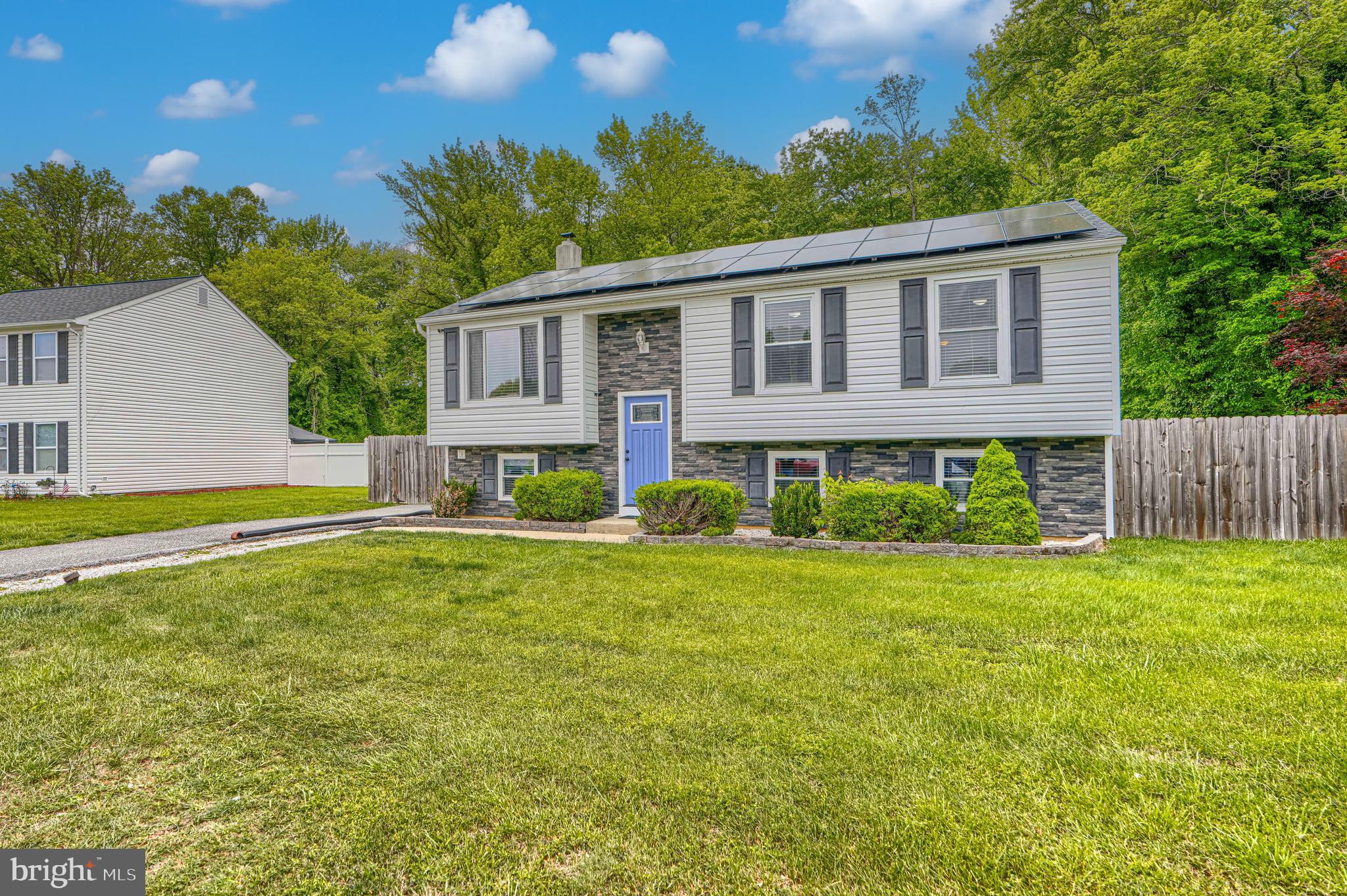 HILLSDALE - Residential