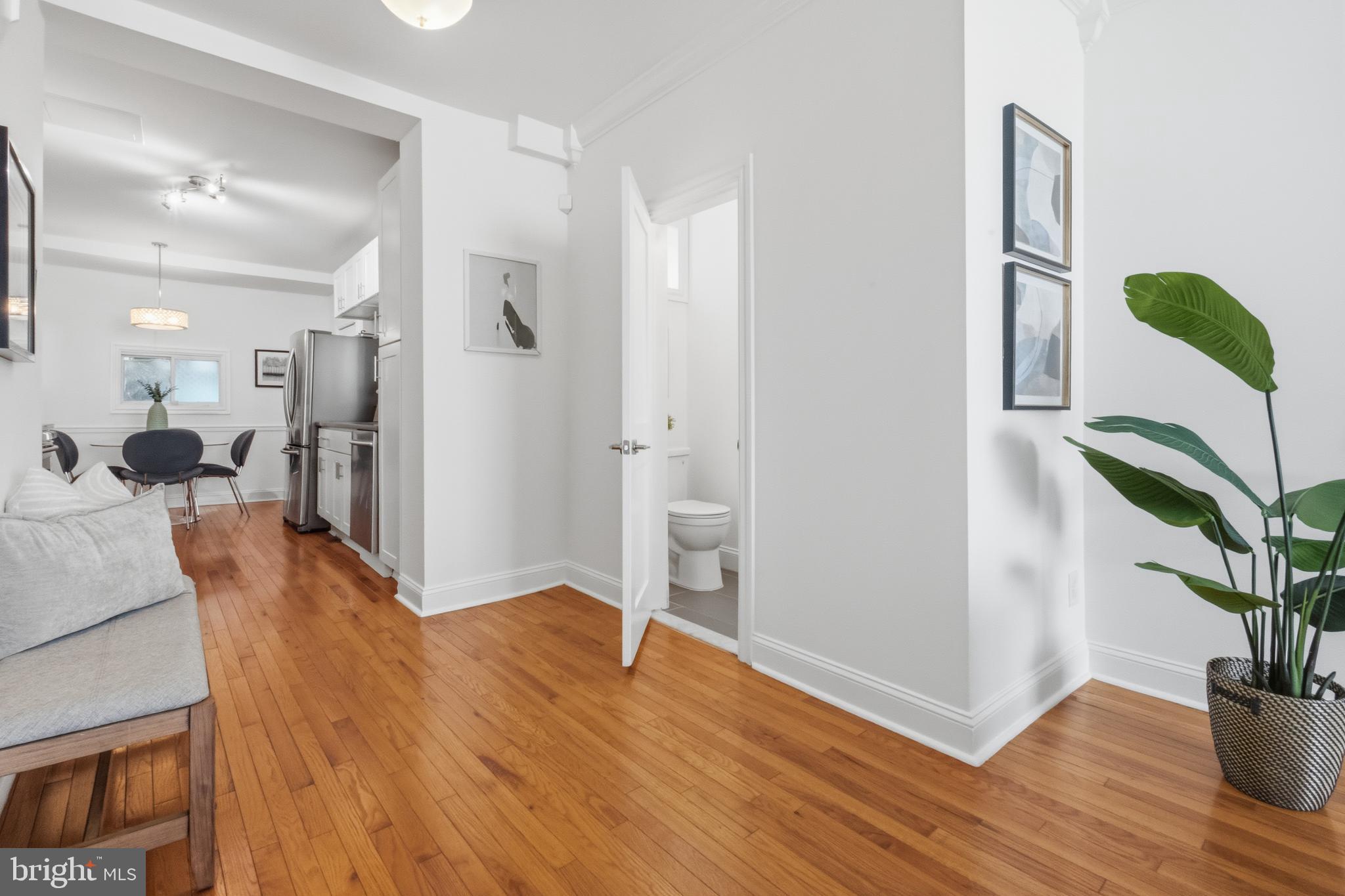 POINT BREEZE - Residential