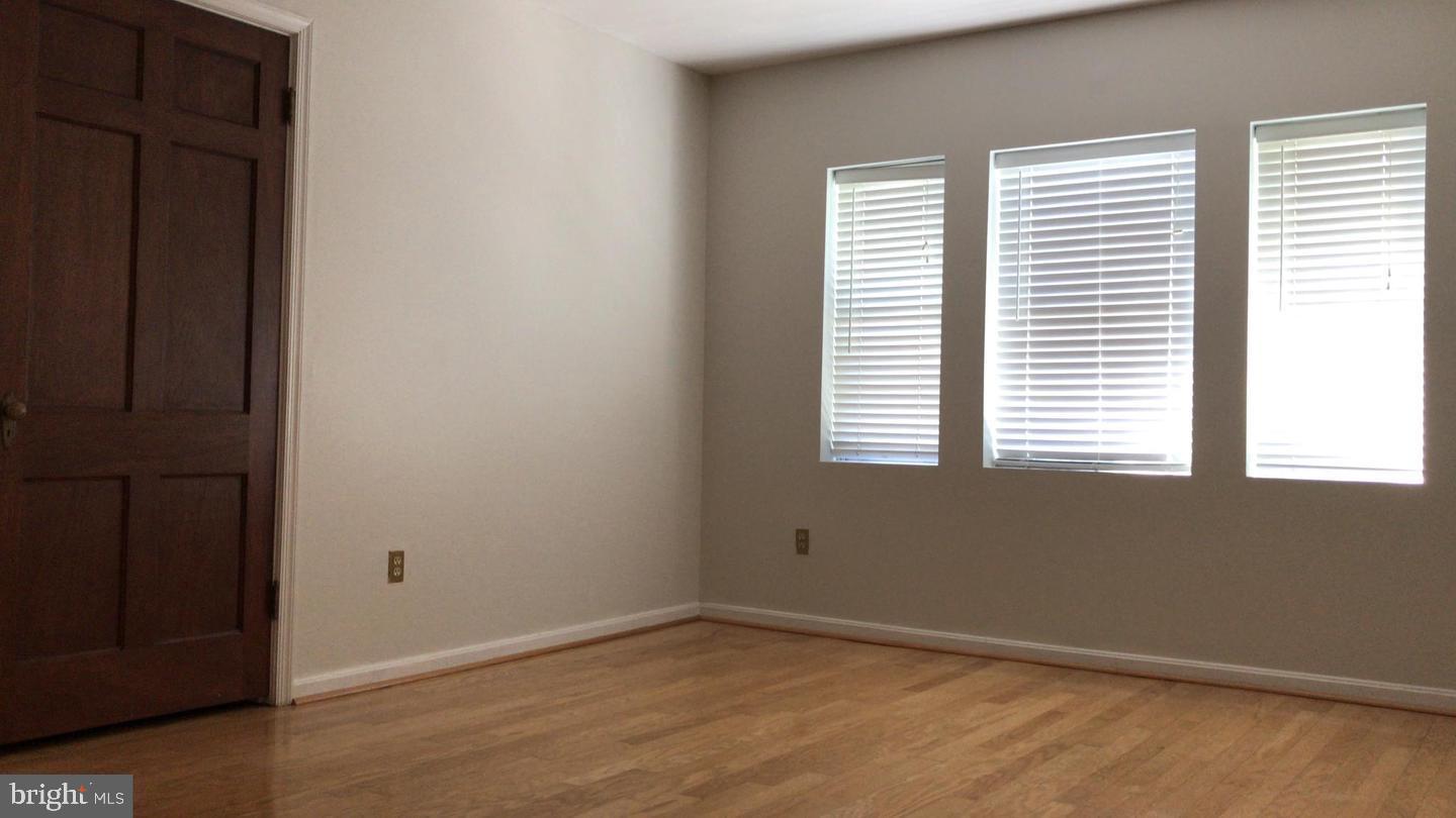 COLONIAL VILLAGE - Residential Lease