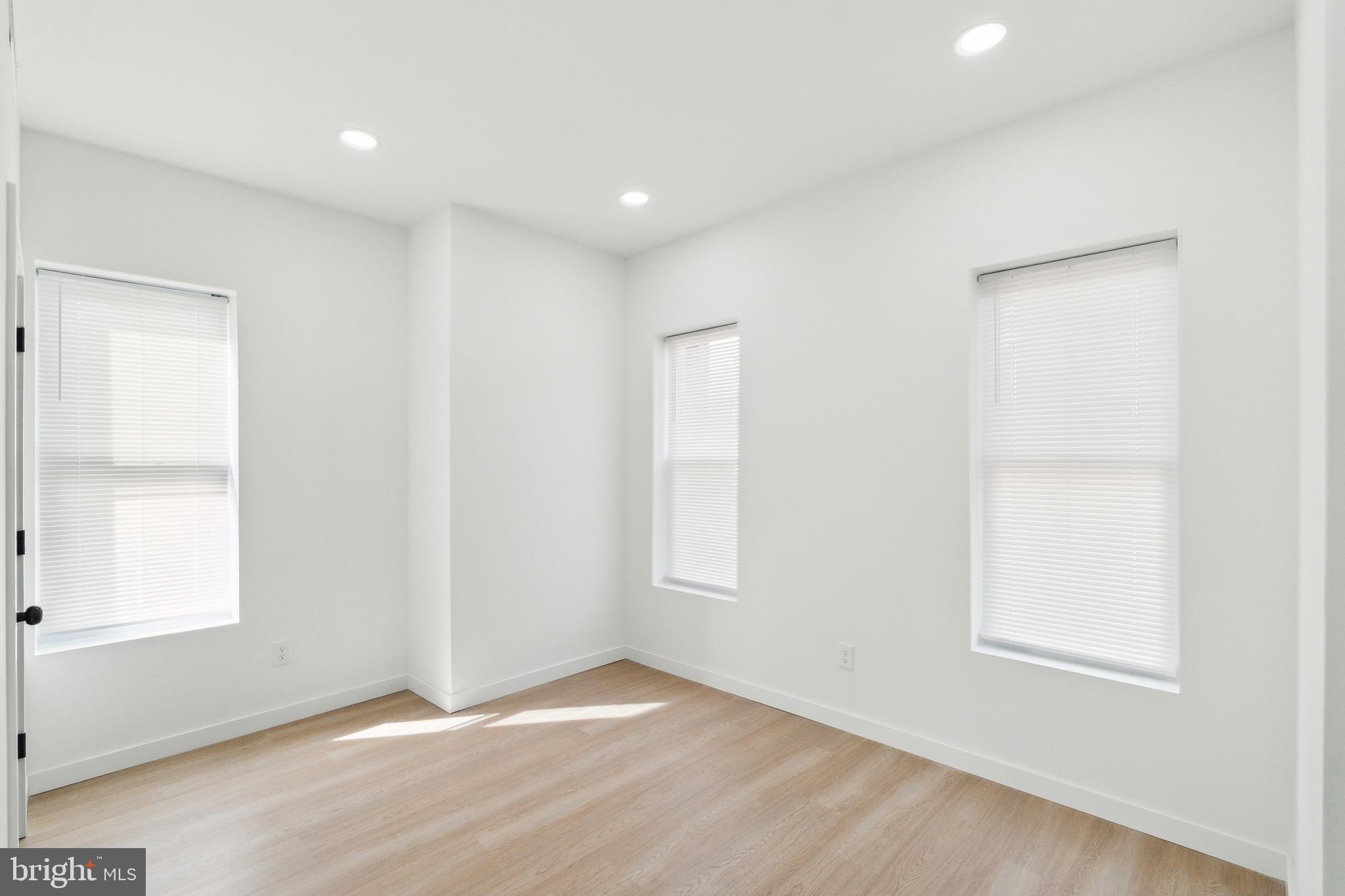 TEMPLE UNIVERSITY - Residential Income