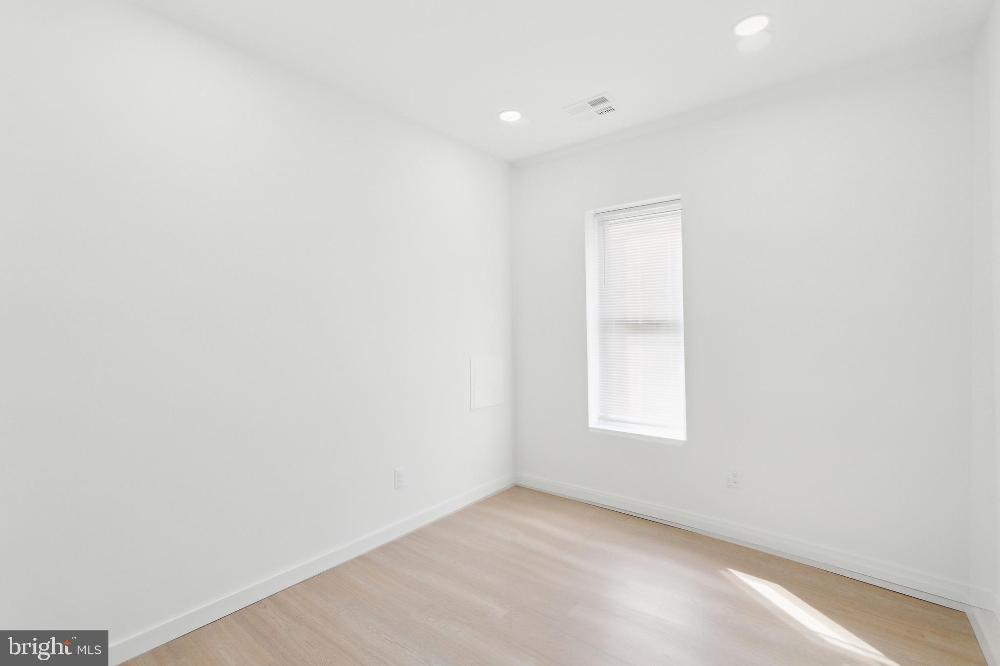 TEMPLE UNIVERSITY - Residential Income