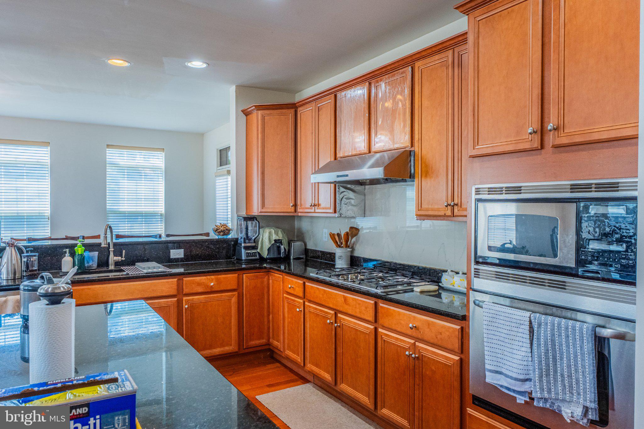 WELLINGTON ESTATES - Residential