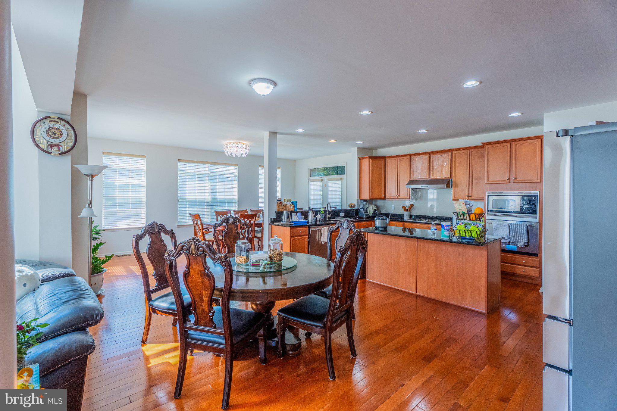 WELLINGTON ESTATES - Residential