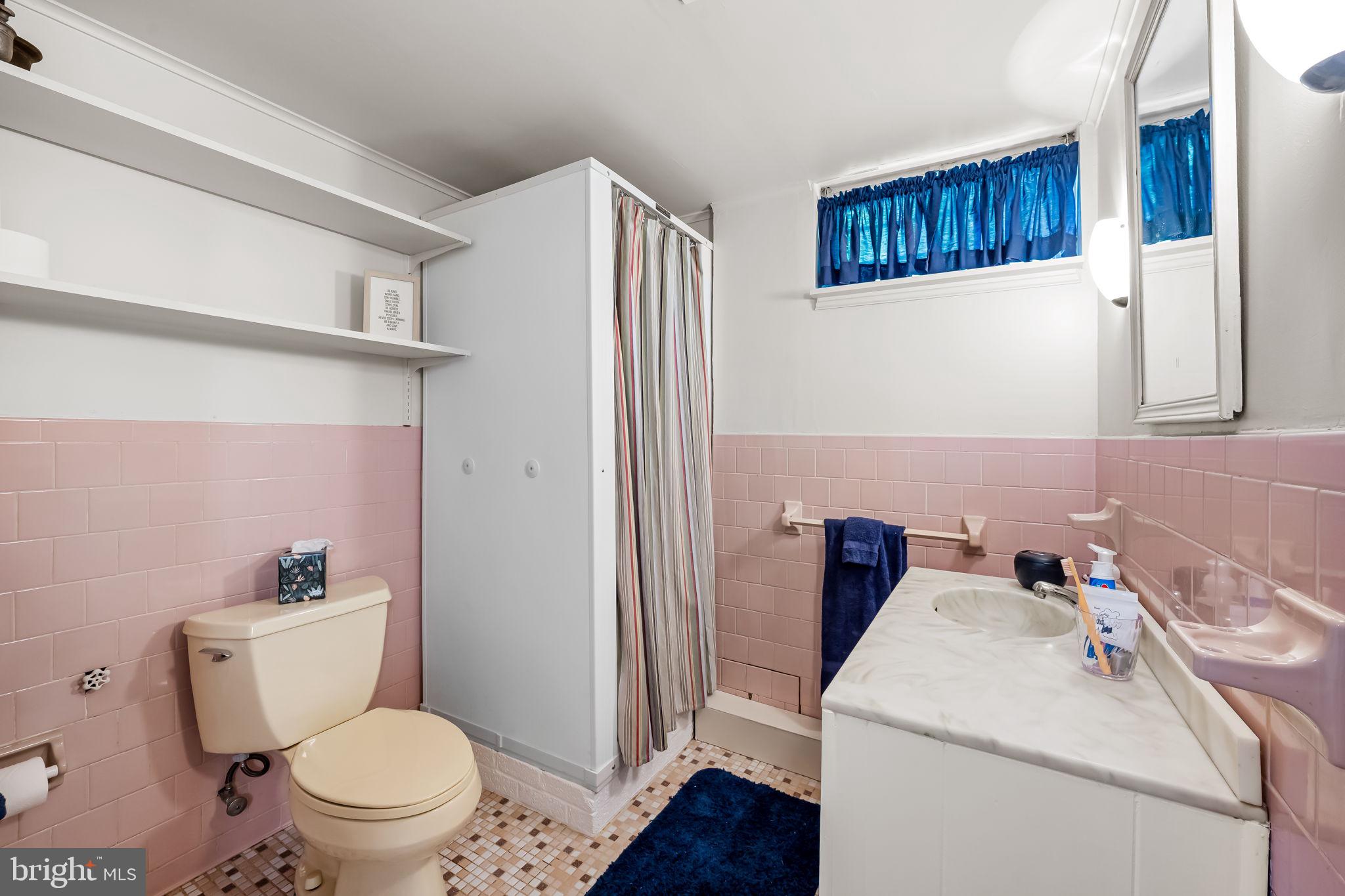LAURELDALE - Residential