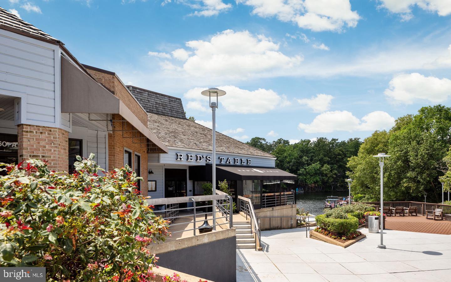 RESTON - Residential