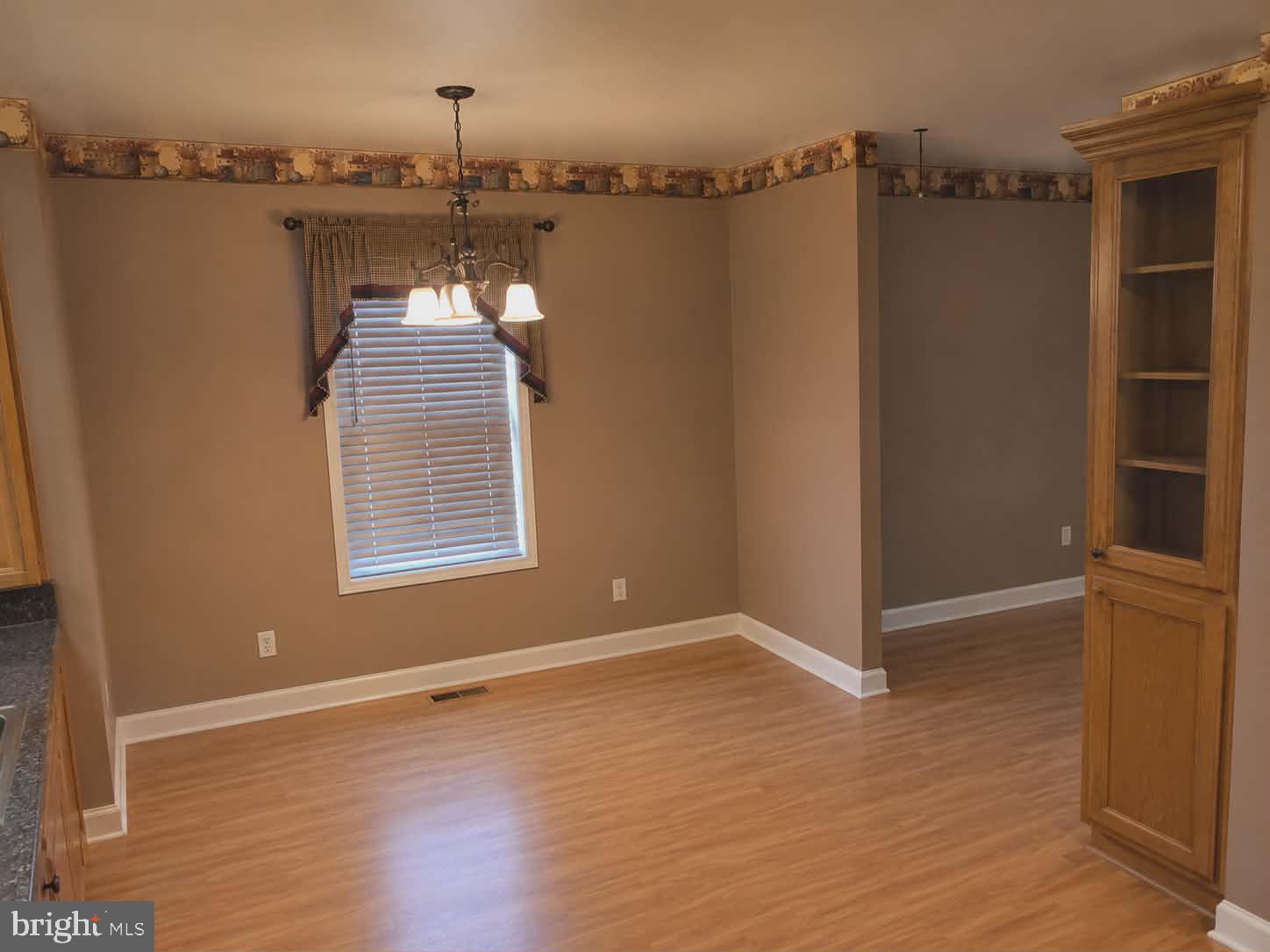 SOUTH MOUNTAIN ESTATES - Residential