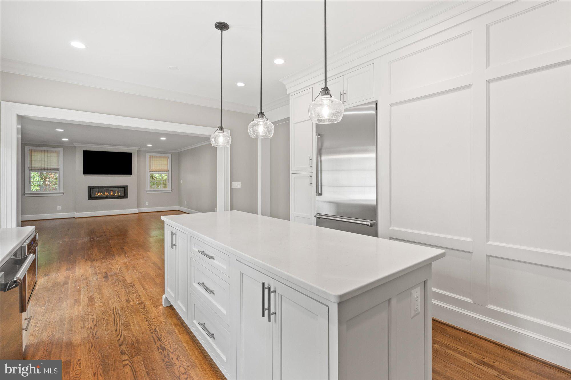 SOMERSET - Residential Lease