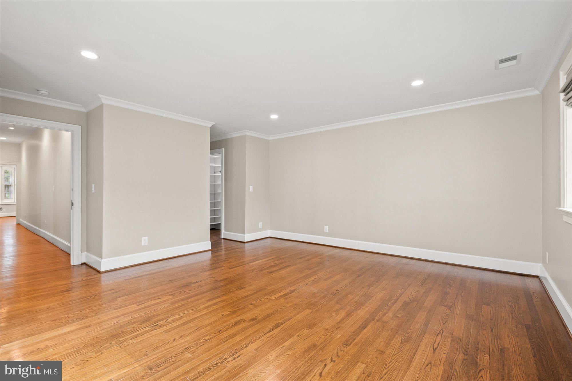 SOMERSET - Residential Lease