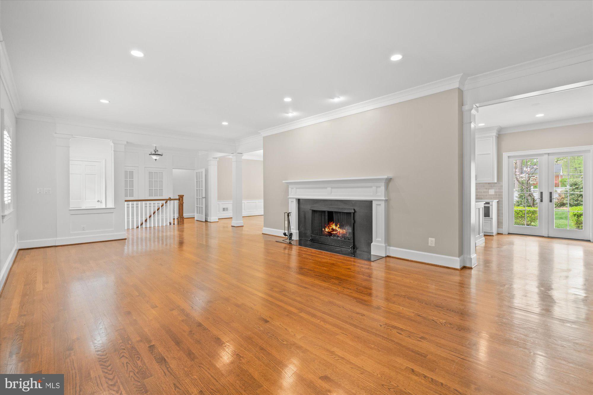 SOMERSET - Residential Lease