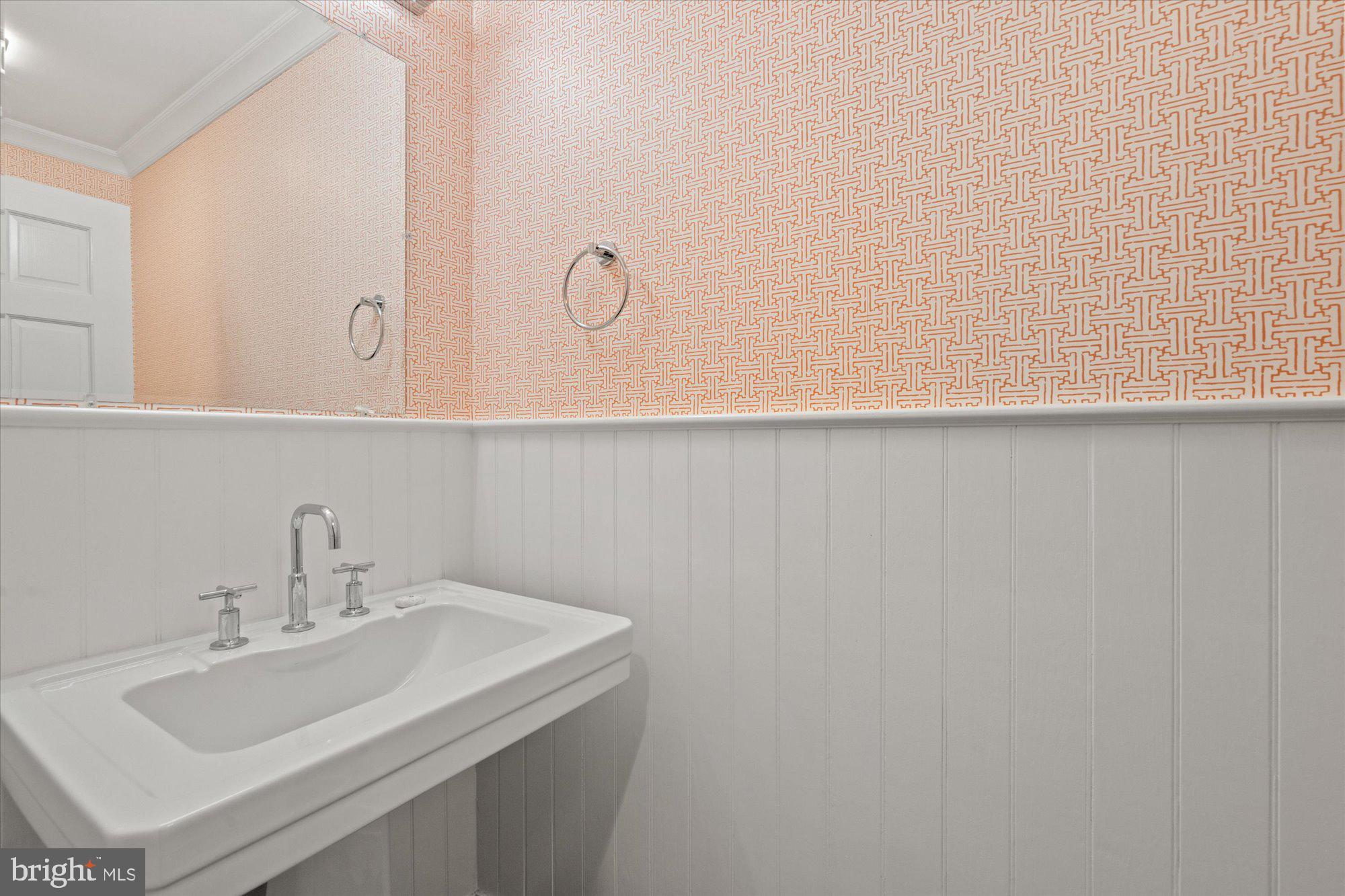 SOMERSET - Residential Lease