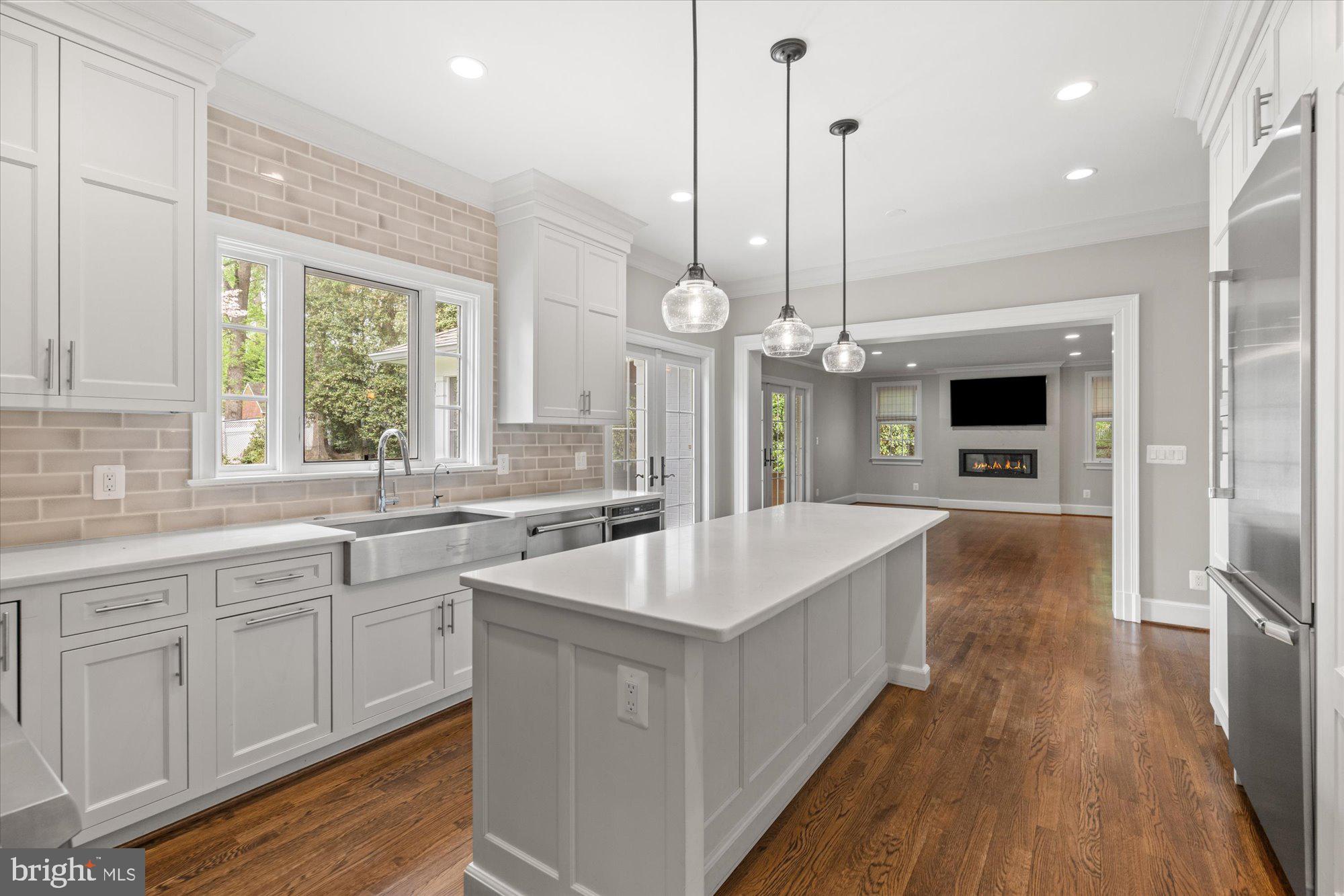 SOMERSET - Residential Lease