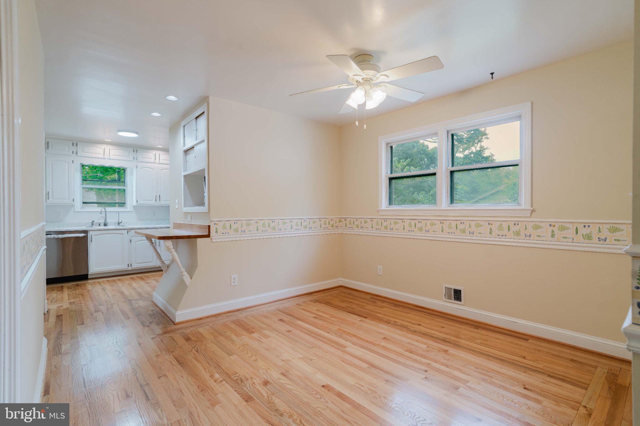 CARROLL KNOLLS - Residential