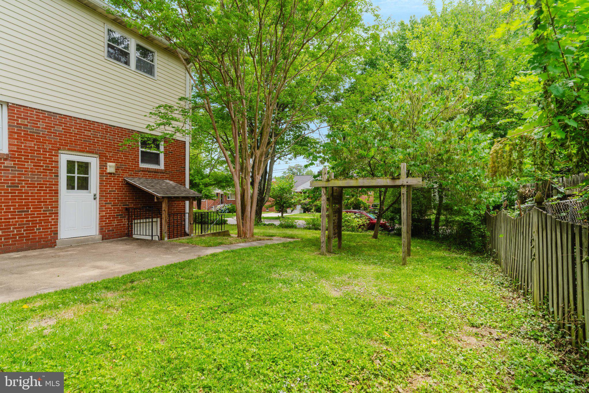 CARROLL KNOLLS - Residential