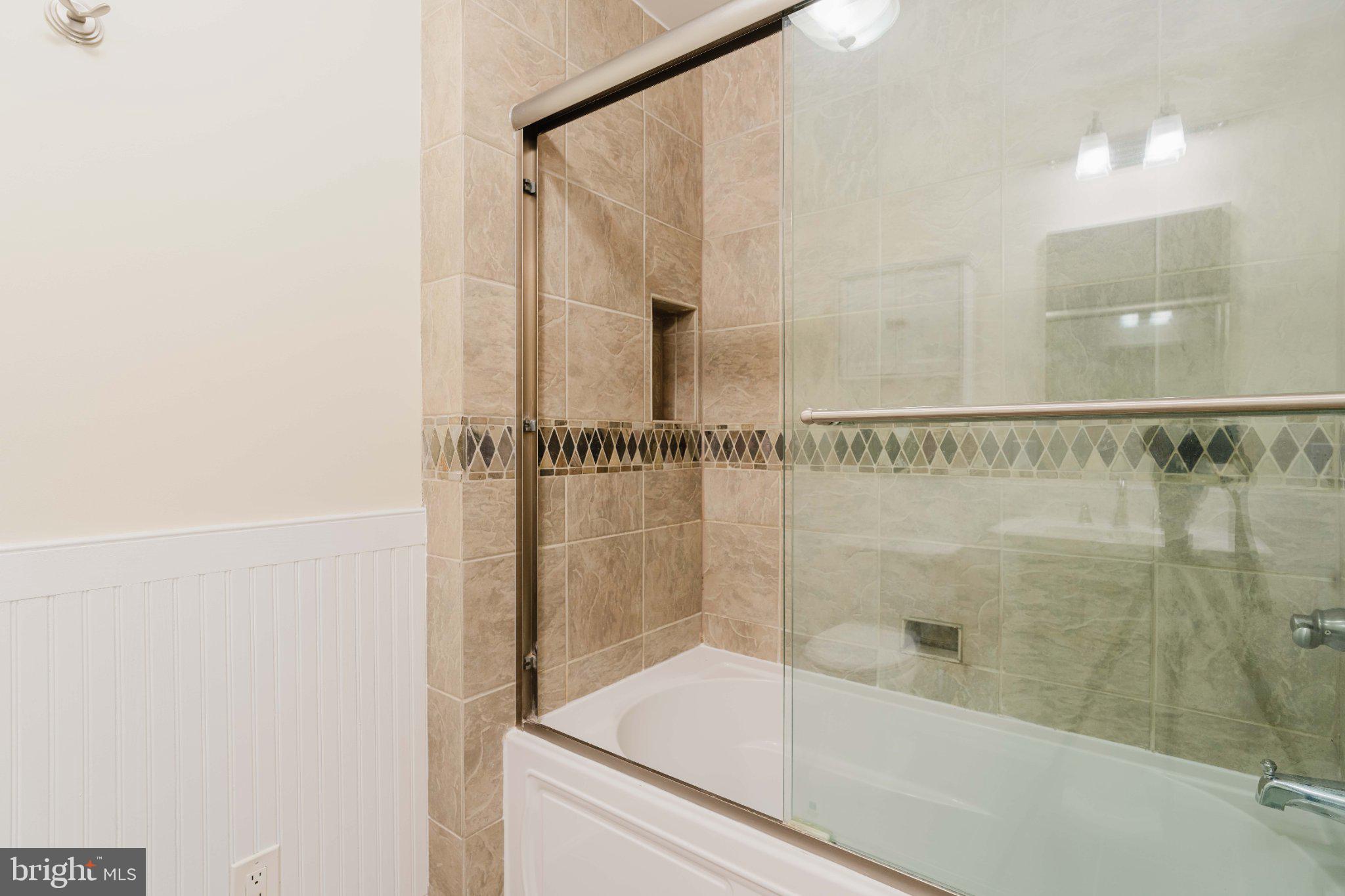 CARROLL KNOLLS - Residential