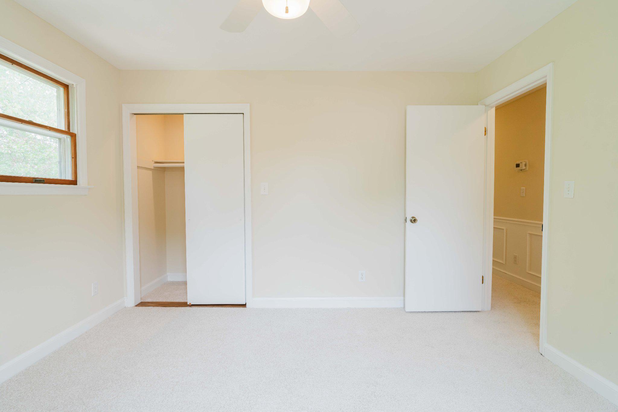 CARROLL KNOLLS - Residential