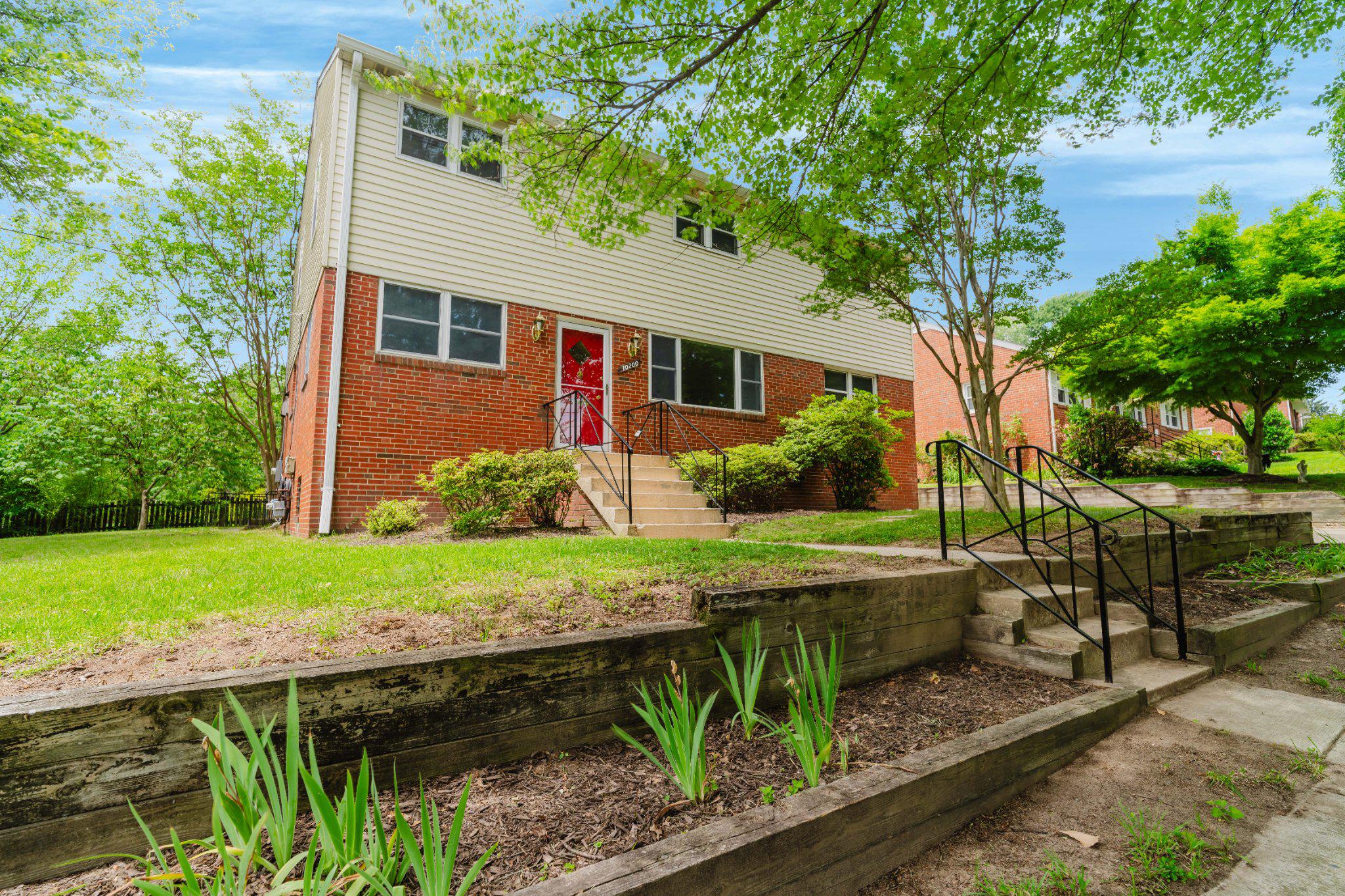 CARROLL KNOLLS - Residential