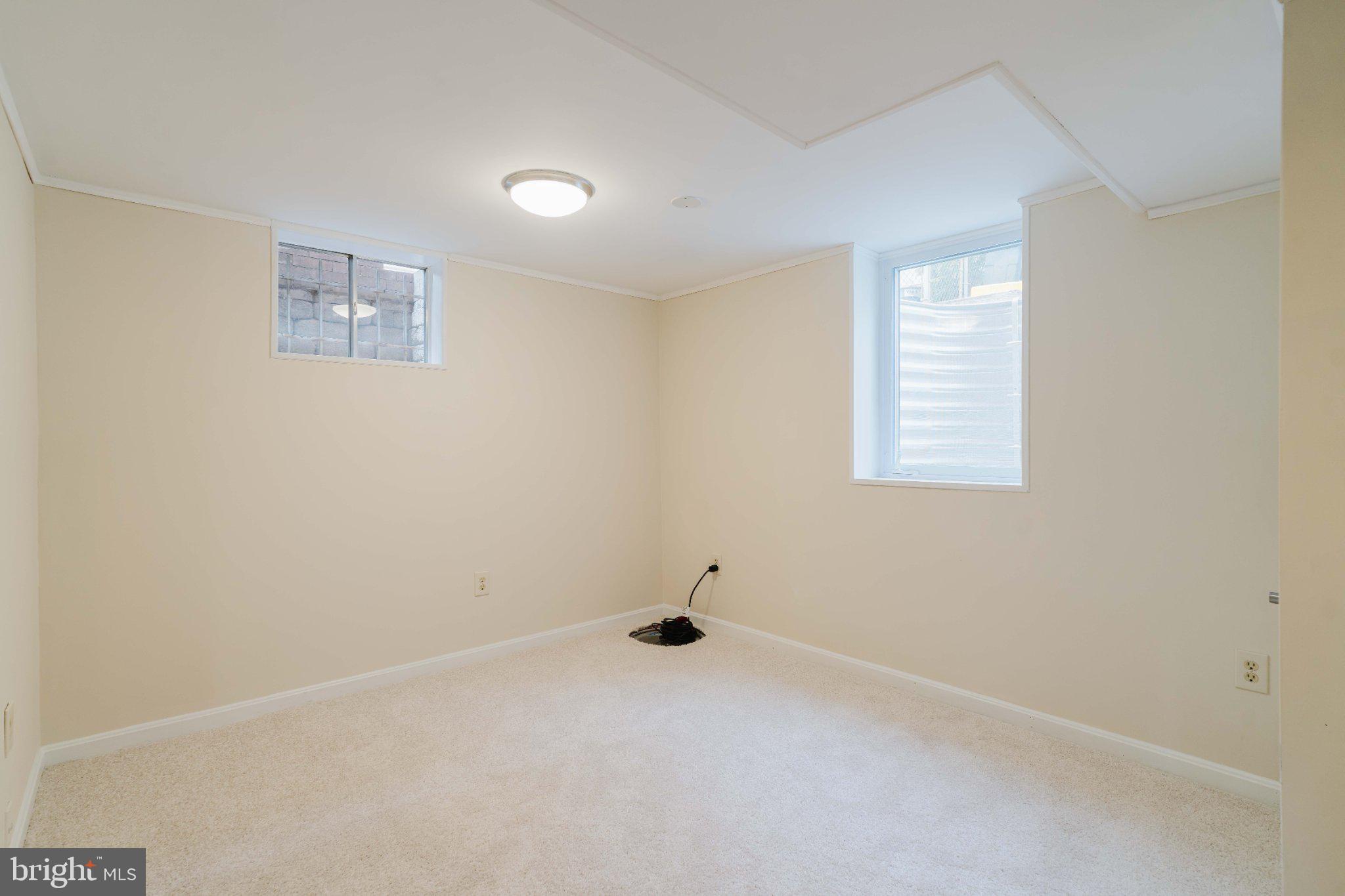 CARROLL KNOLLS - Residential