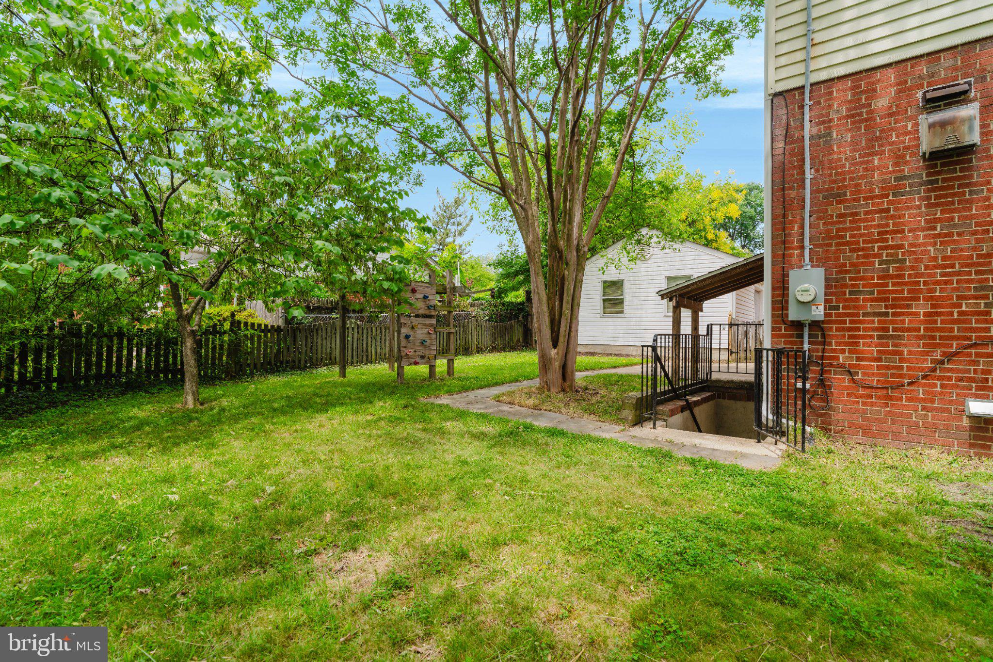 CARROLL KNOLLS - Residential