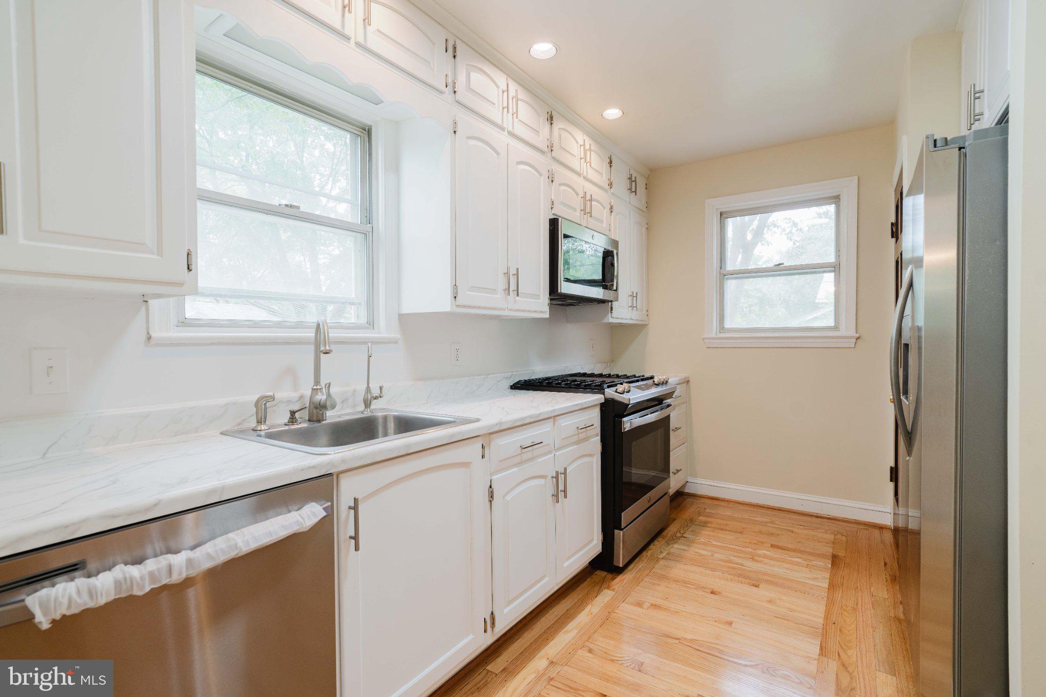 CARROLL KNOLLS - Residential