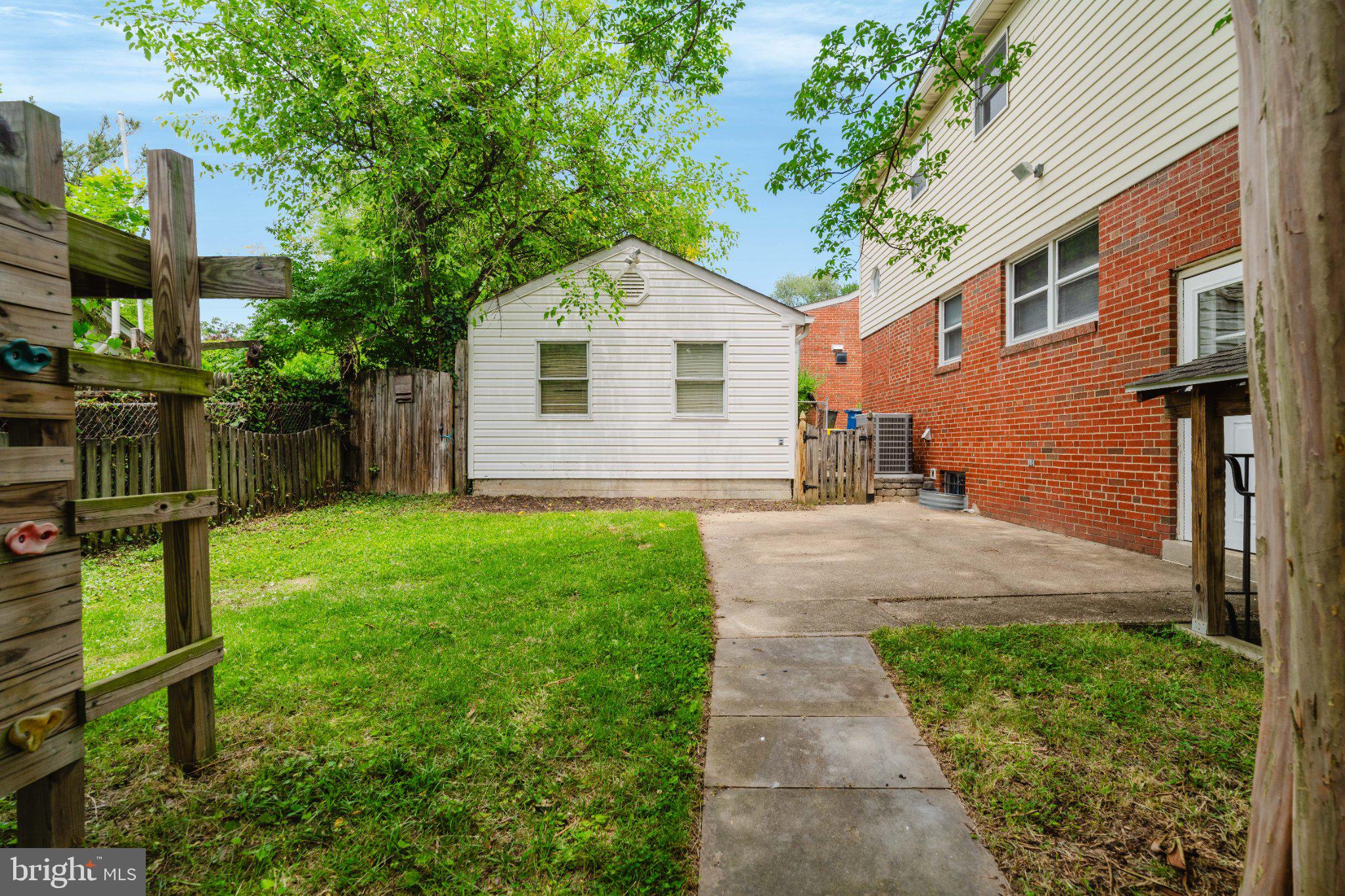 CARROLL KNOLLS - Residential