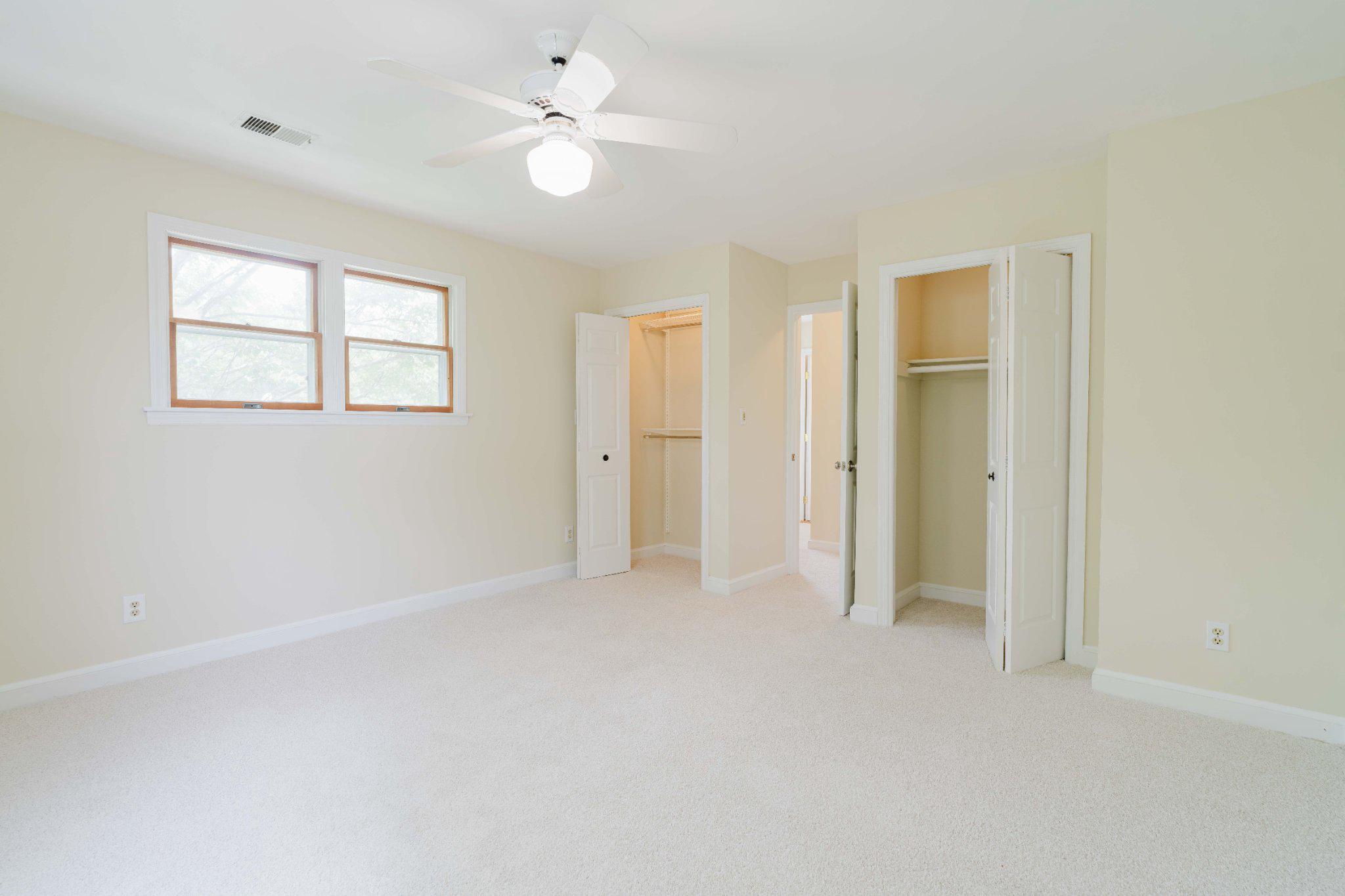 CARROLL KNOLLS - Residential