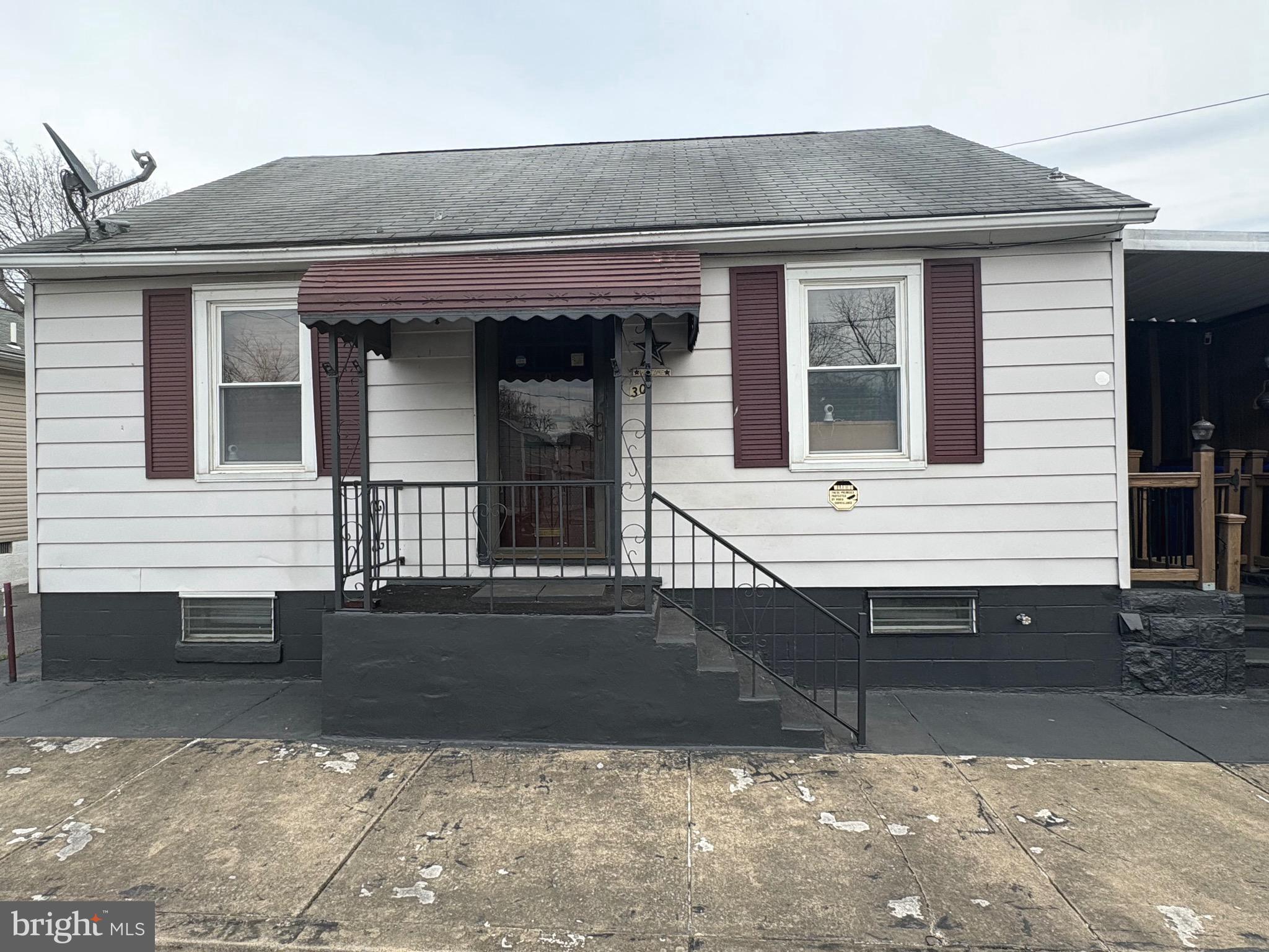 HAGERSTOWN - Residential