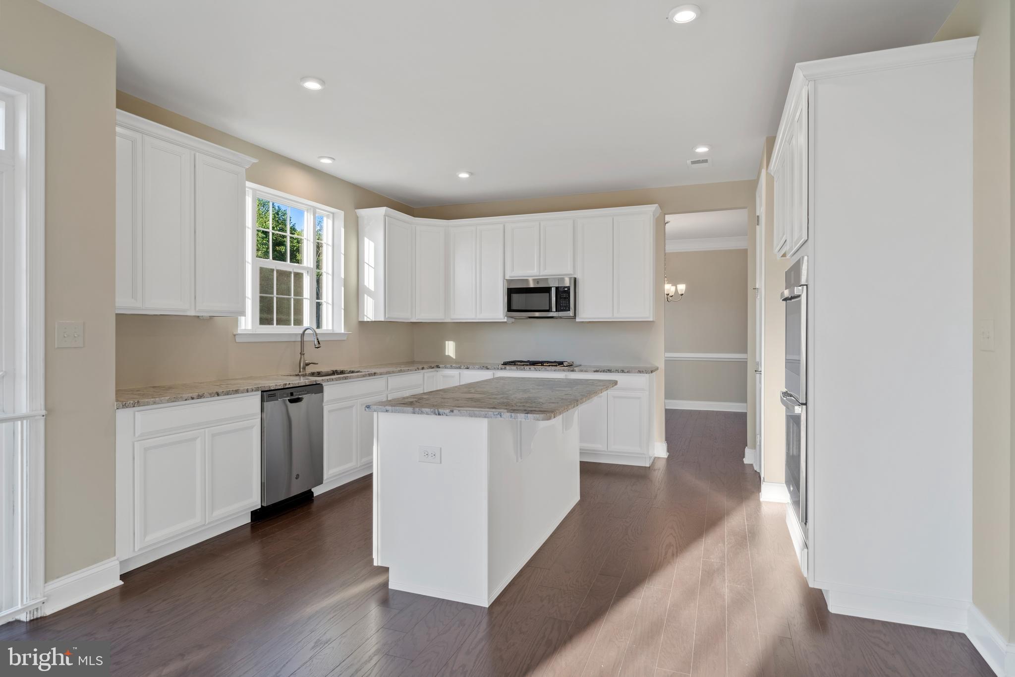 HIGHLANDS AT BACK CREEK - Residential
