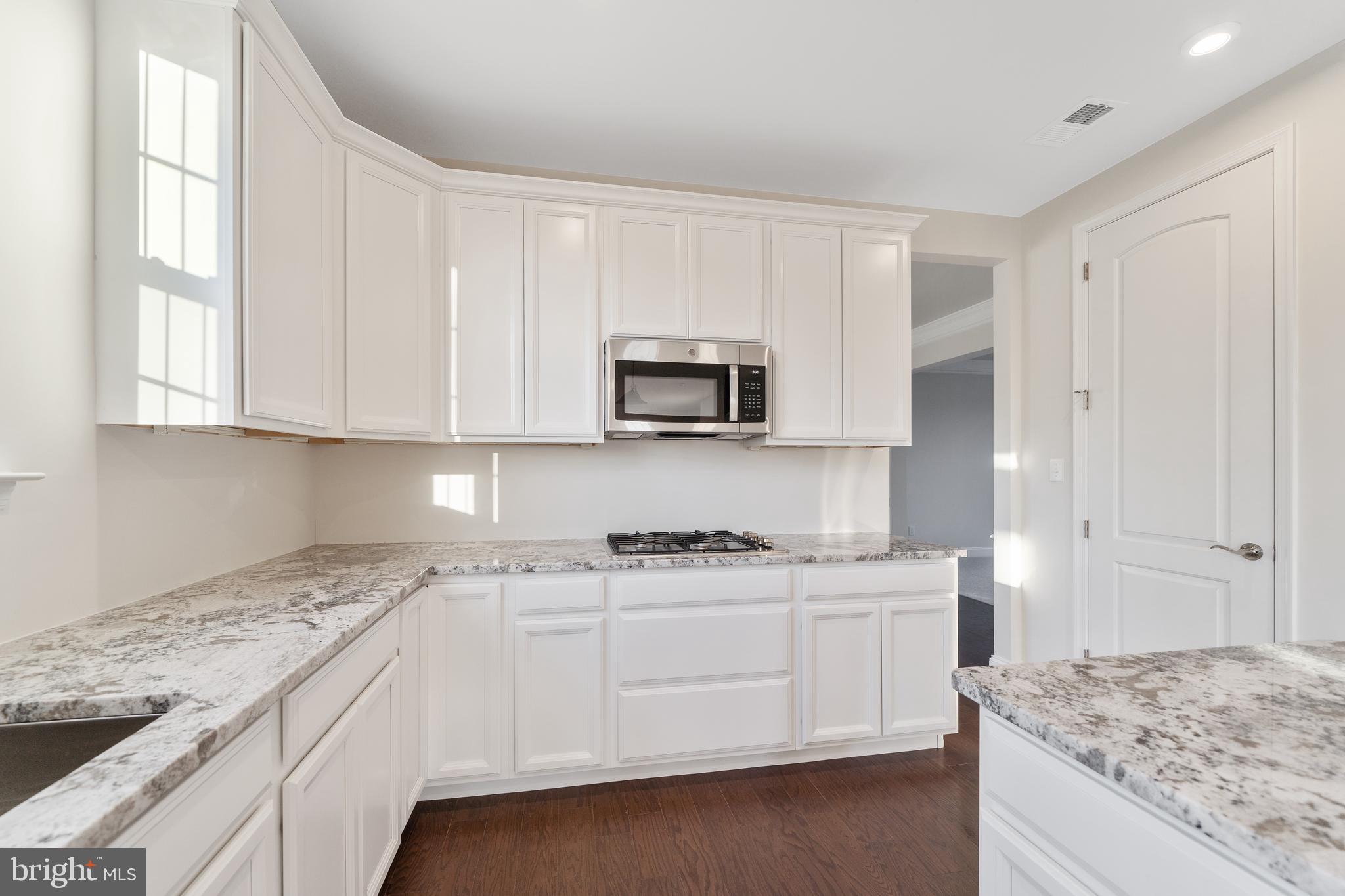 HIGHLANDS AT BACK CREEK - Residential