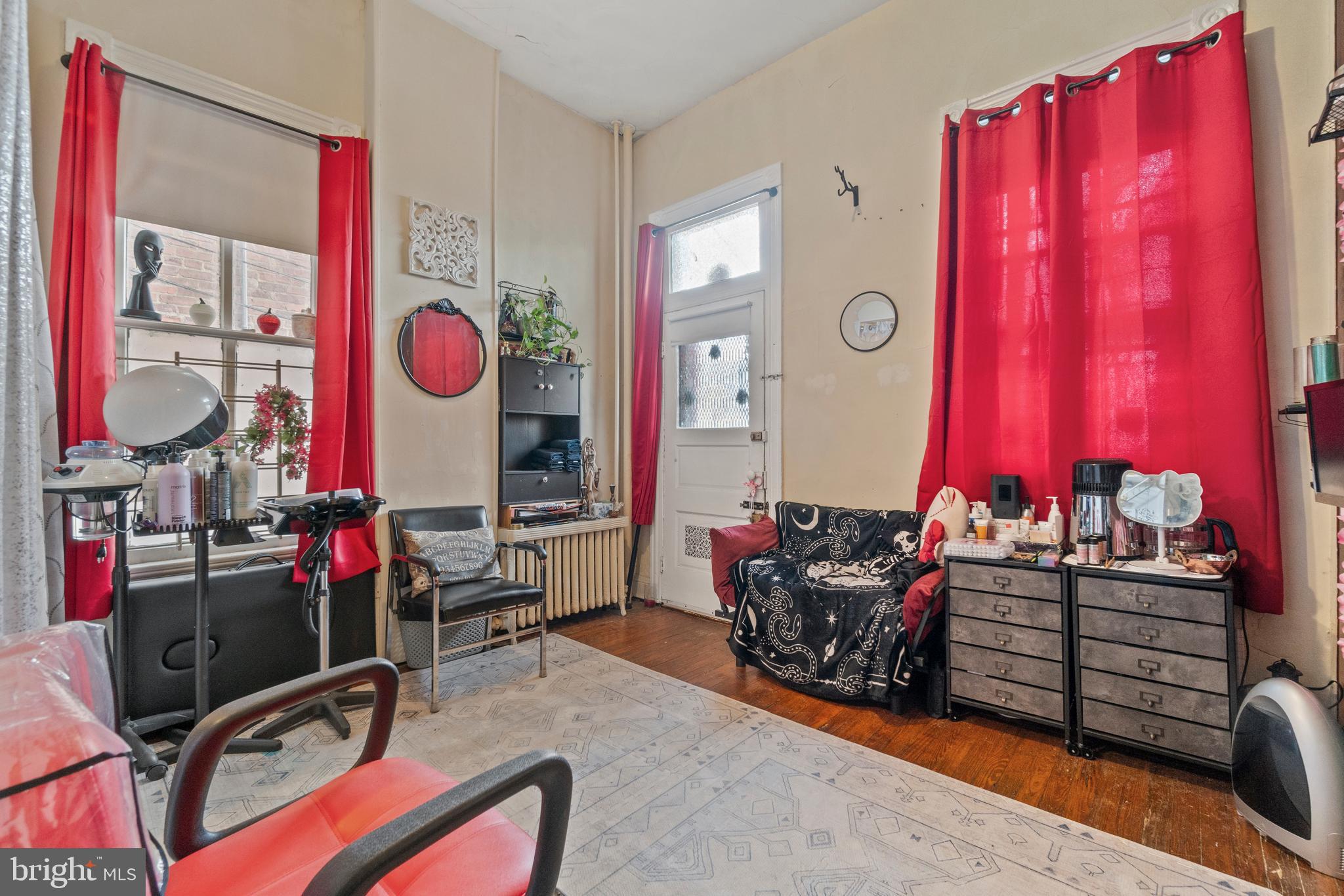 CHARLES VILLAGE - Commercial Sale