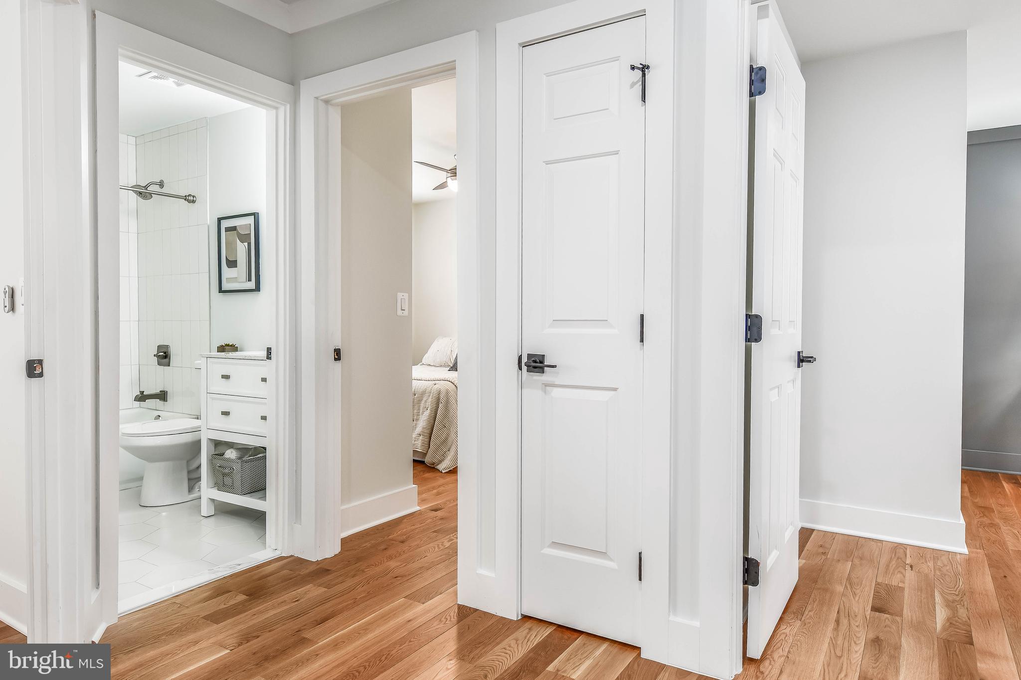 CARDINAL GLEN - Residential