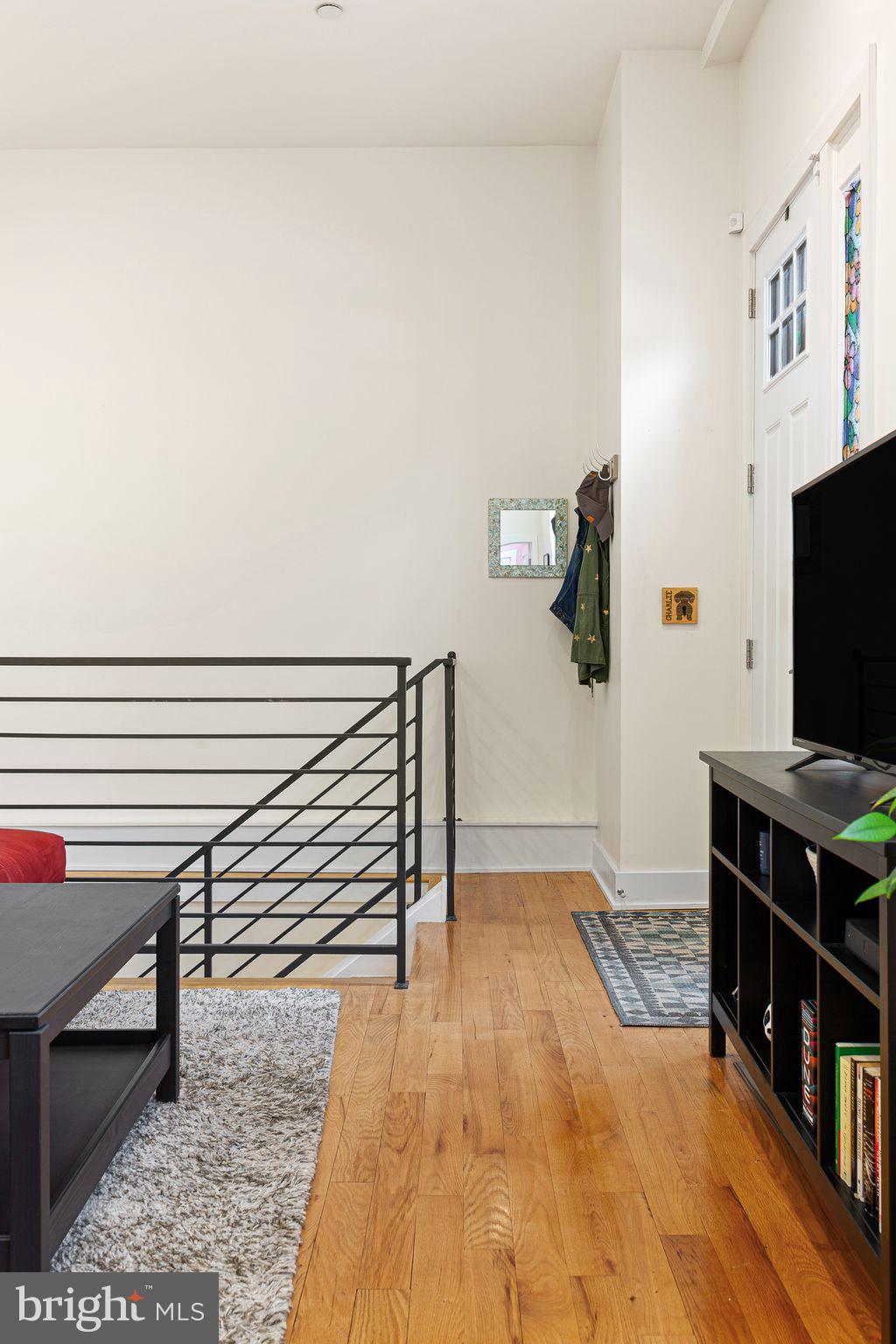 POINT BREEZE - Residential