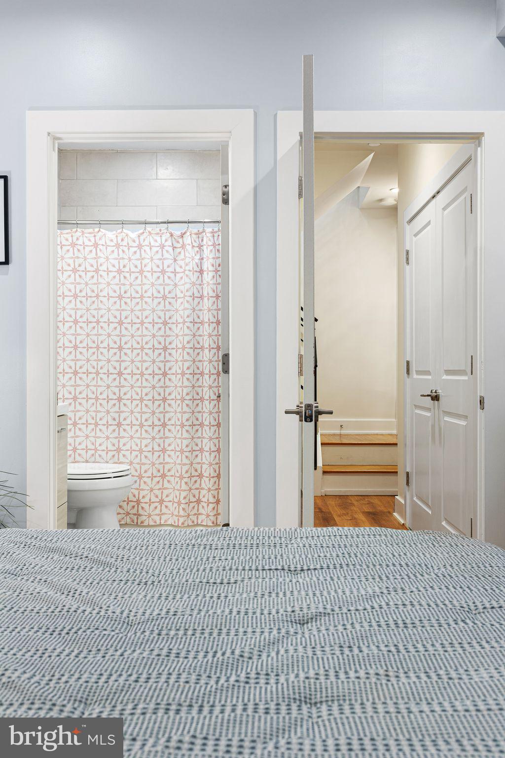 POINT BREEZE - Residential
