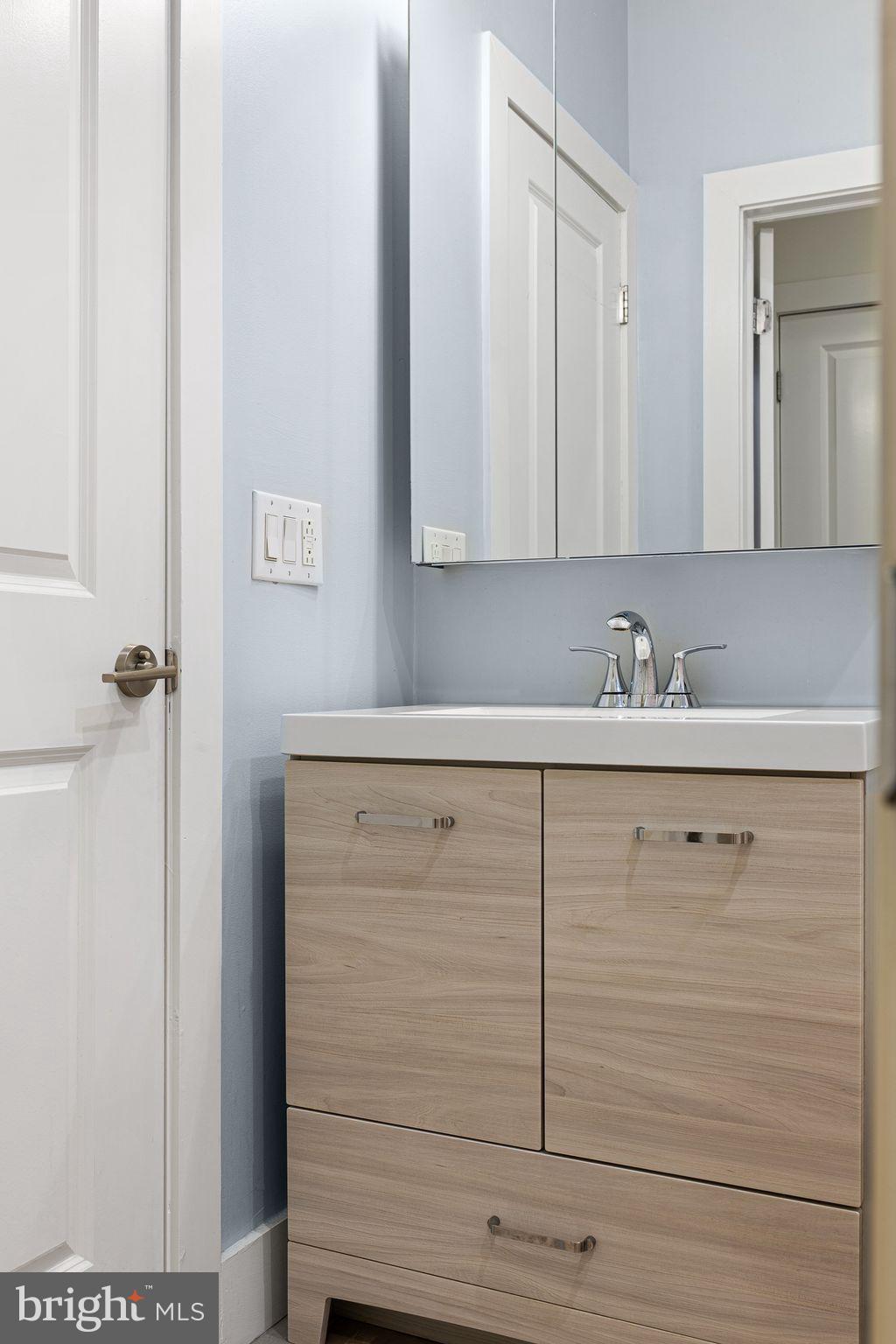 POINT BREEZE - Residential