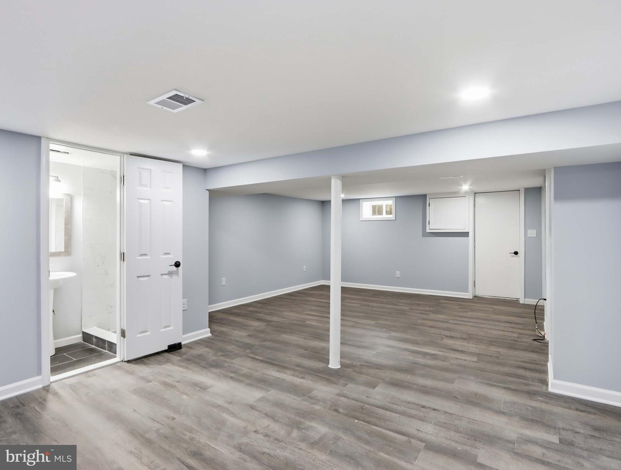 WEST BALTIMORE - Residential