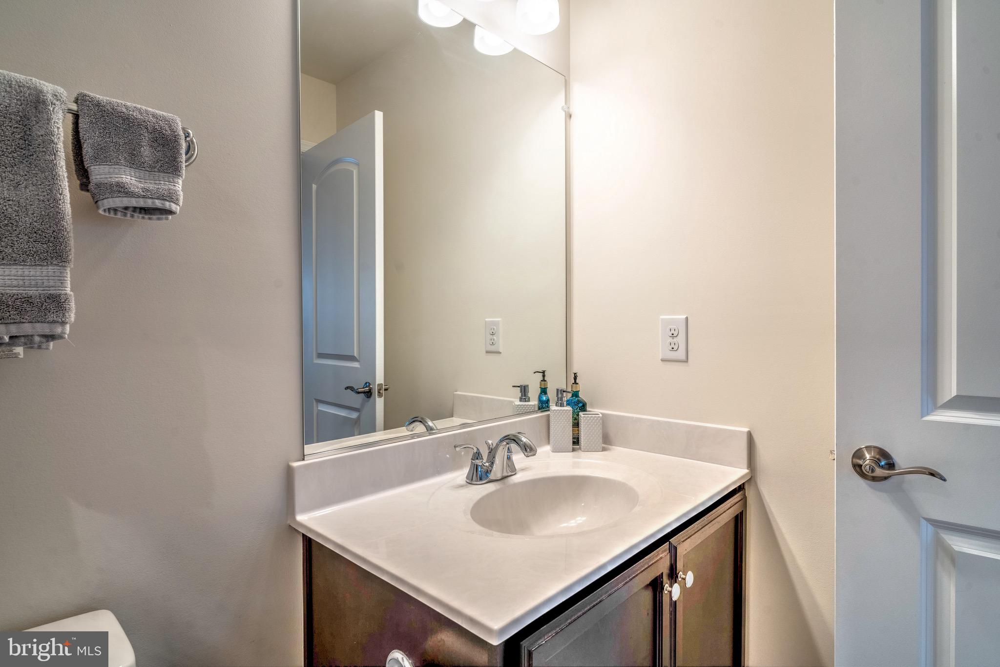 COWAN CROSSING - Residential