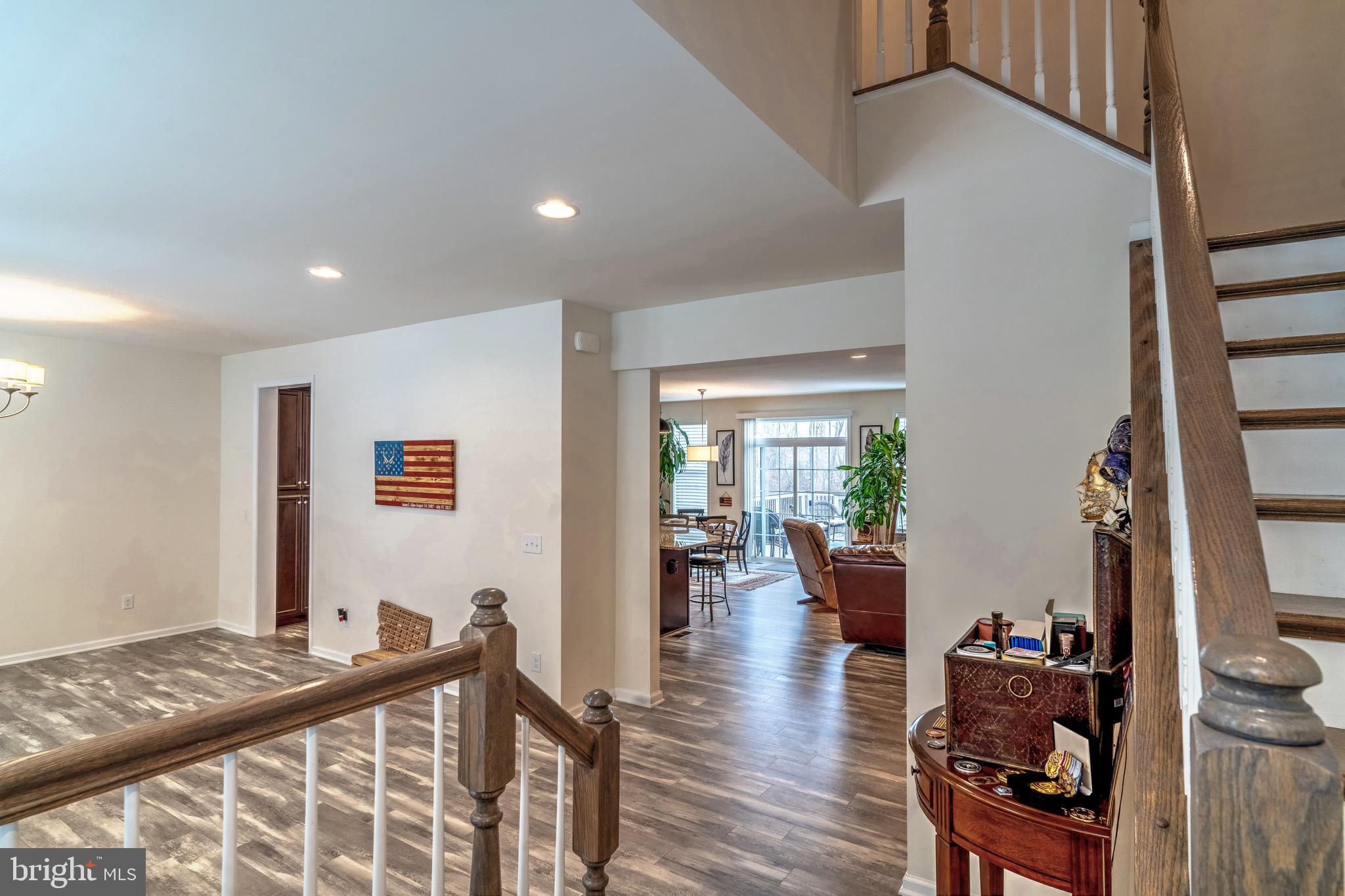 COWAN CROSSING - Residential