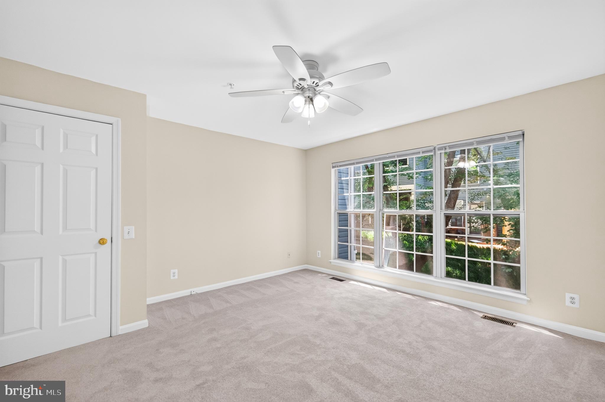 VILLAGES AT FALLS CHURCH - Residential