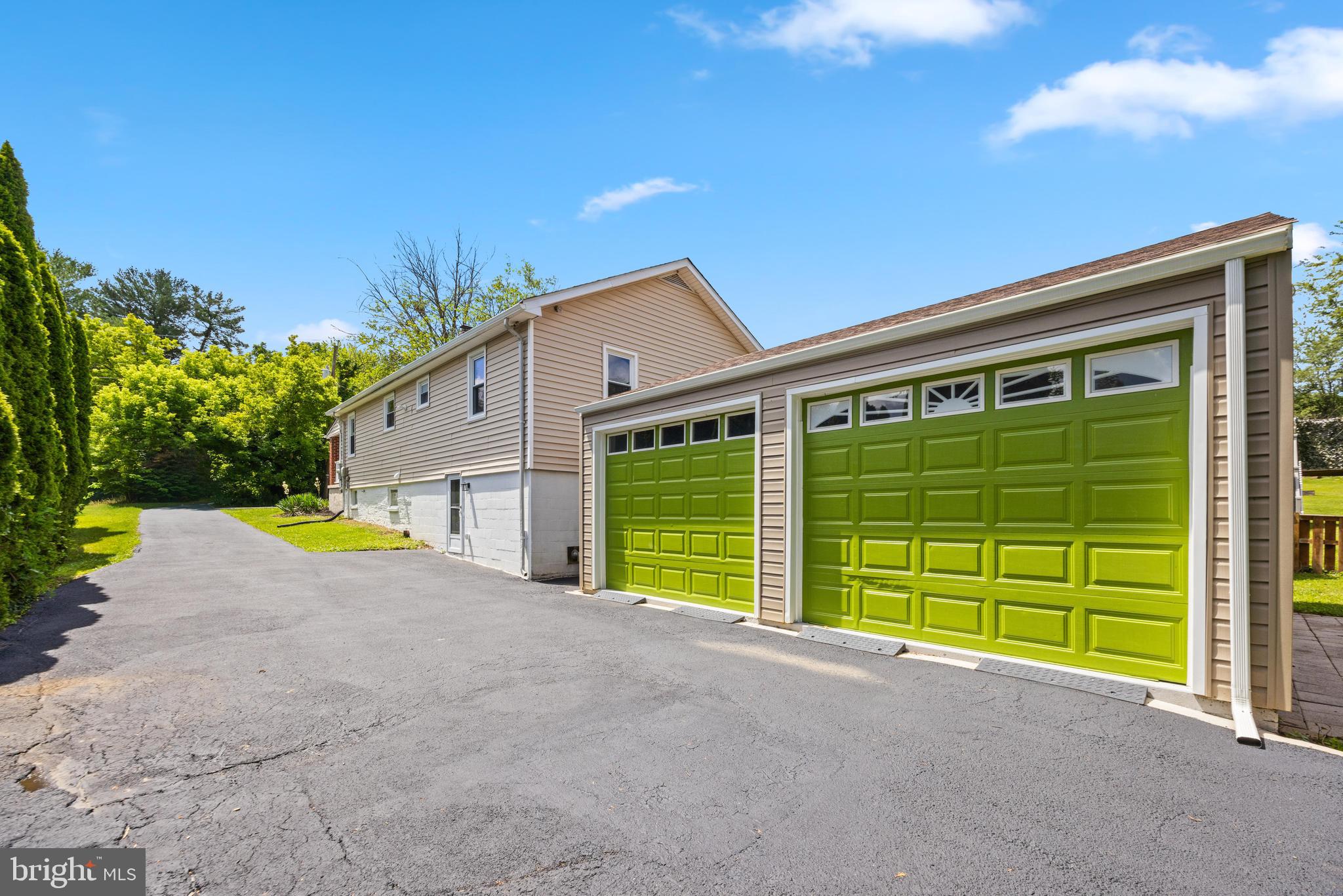 PIKESVILLE FARMS - Residential