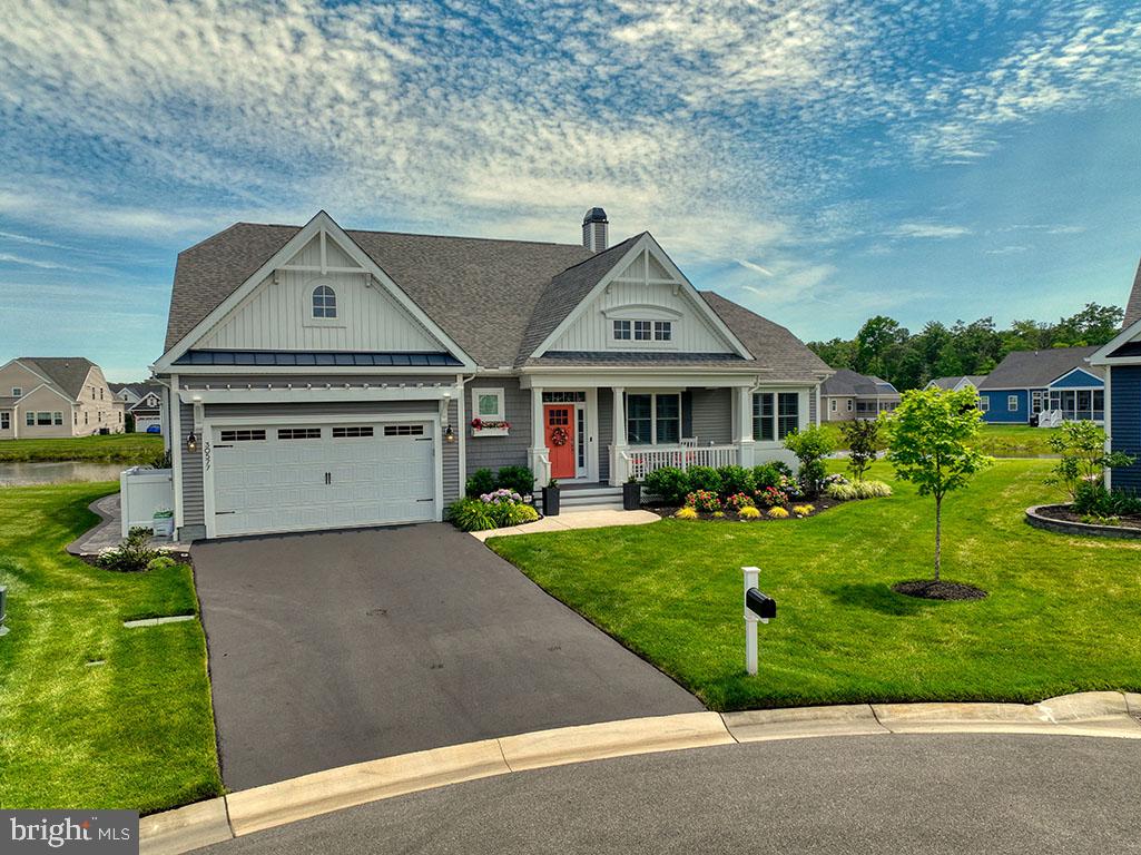 PENINSULA LAKES - Residential