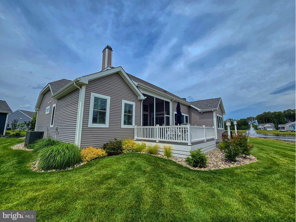 PENINSULA LAKES - Residential