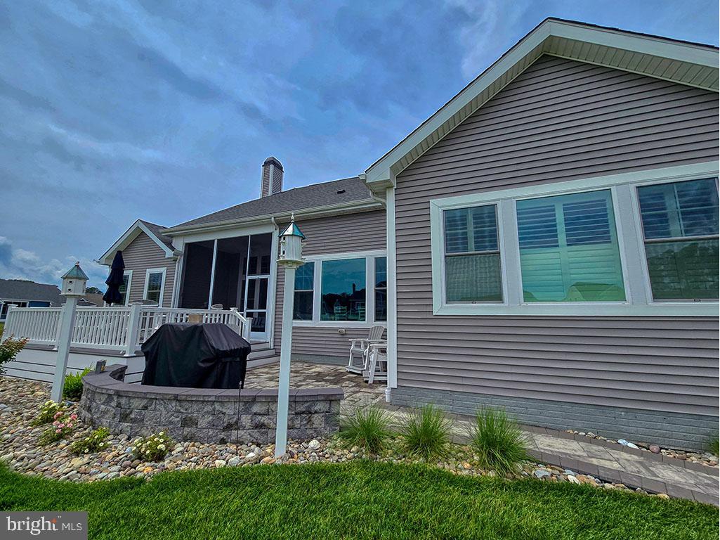 PENINSULA LAKES - Residential