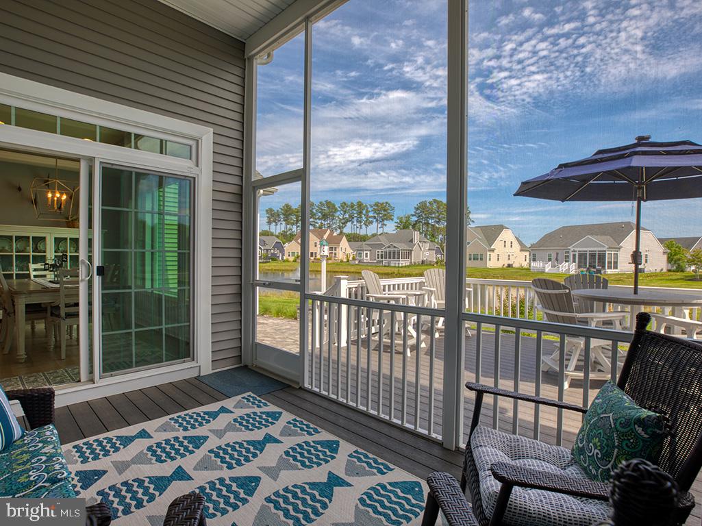 PENINSULA LAKES - Residential