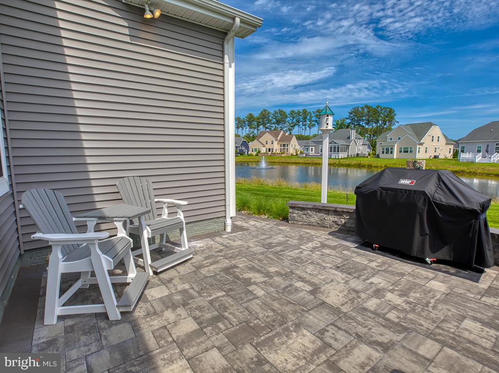PENINSULA LAKES - Residential