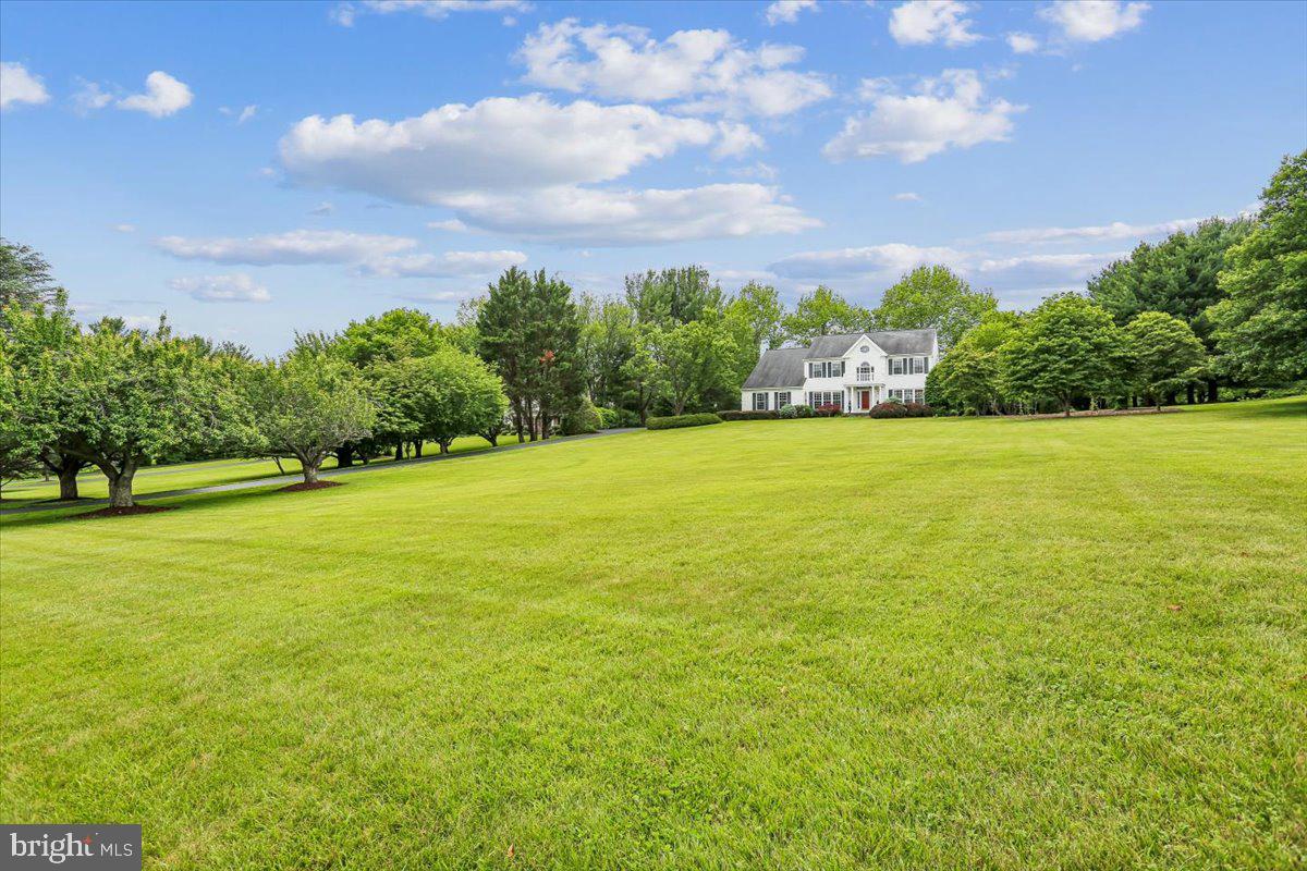 OVERLOOK HILLS - Residential