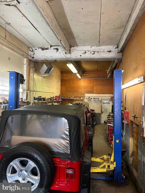 HUNTING PARK - Commercial Sale