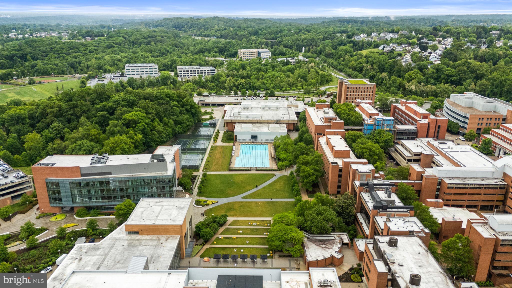 OAK CREST - Residential