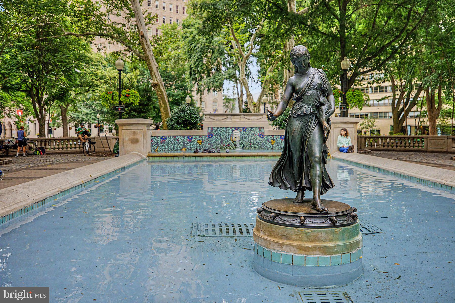 RITTENHOUSE SQUARE - Residential